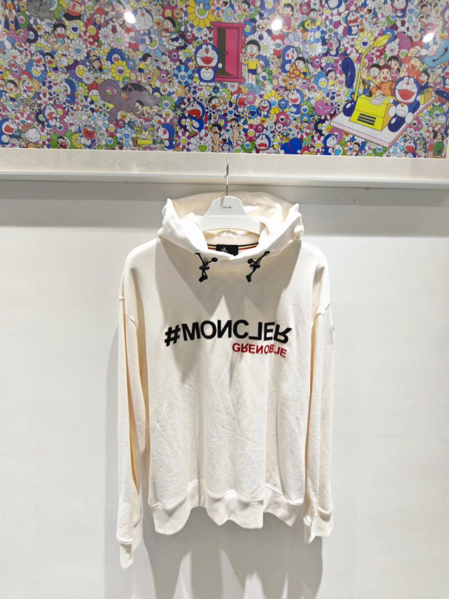 Moncler Moncler Logo Hooded Sweatshirt, Ivory Q15 Size US M / EU 48-50 / 2 - 2 Thumbnail
