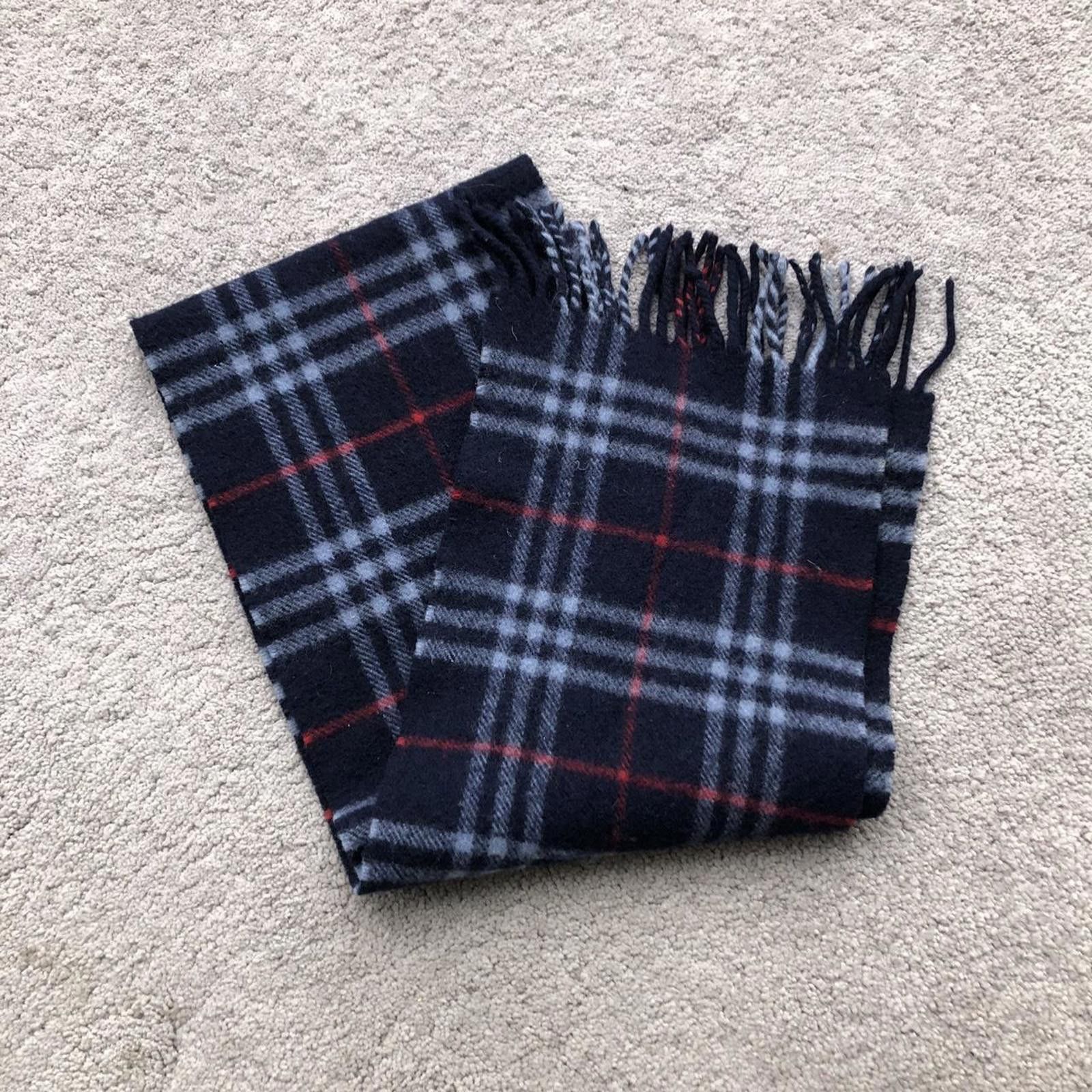 Burberry Vintage Burberry Nova Check Scarf. Size ONE SIZE - 2 Thumbnail
