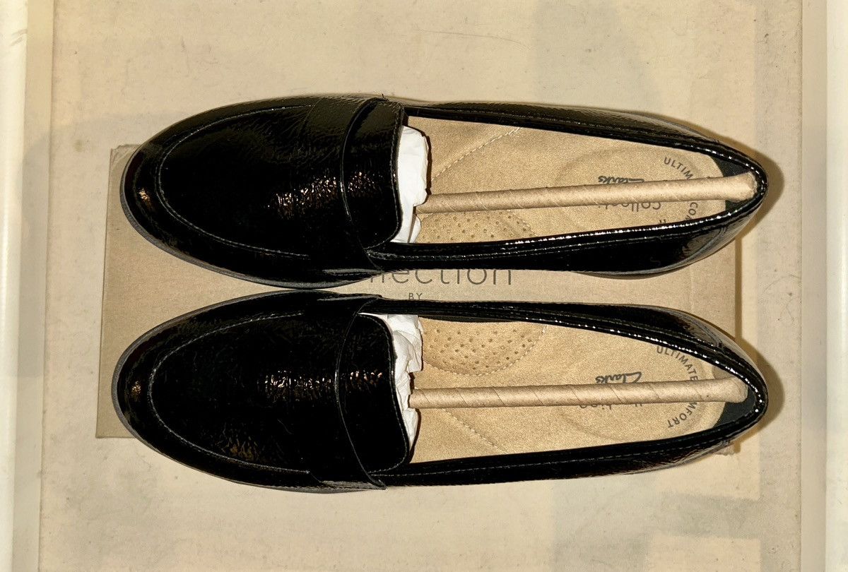 Clarks Clarks “Trish Willow” Patent Leather Loafer – Size 9 Size US 9 / IT 39 - 4 Thumbnail