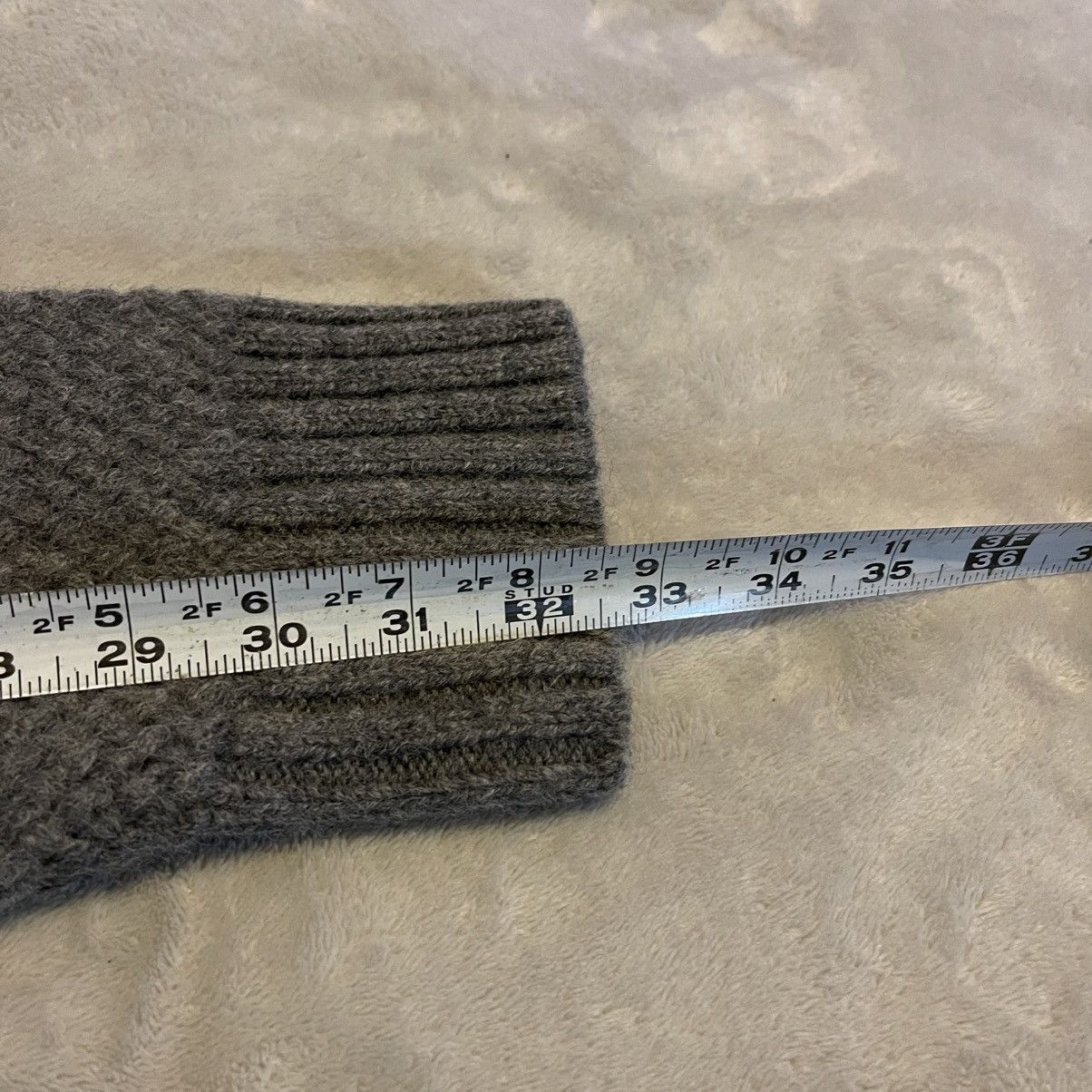 Duluth Trading Company Duluth Trading Sweater Mens XL Gray 100% Shetland Wool Knit Size US XL / EU 56 / 4 - 6 Thumbnail