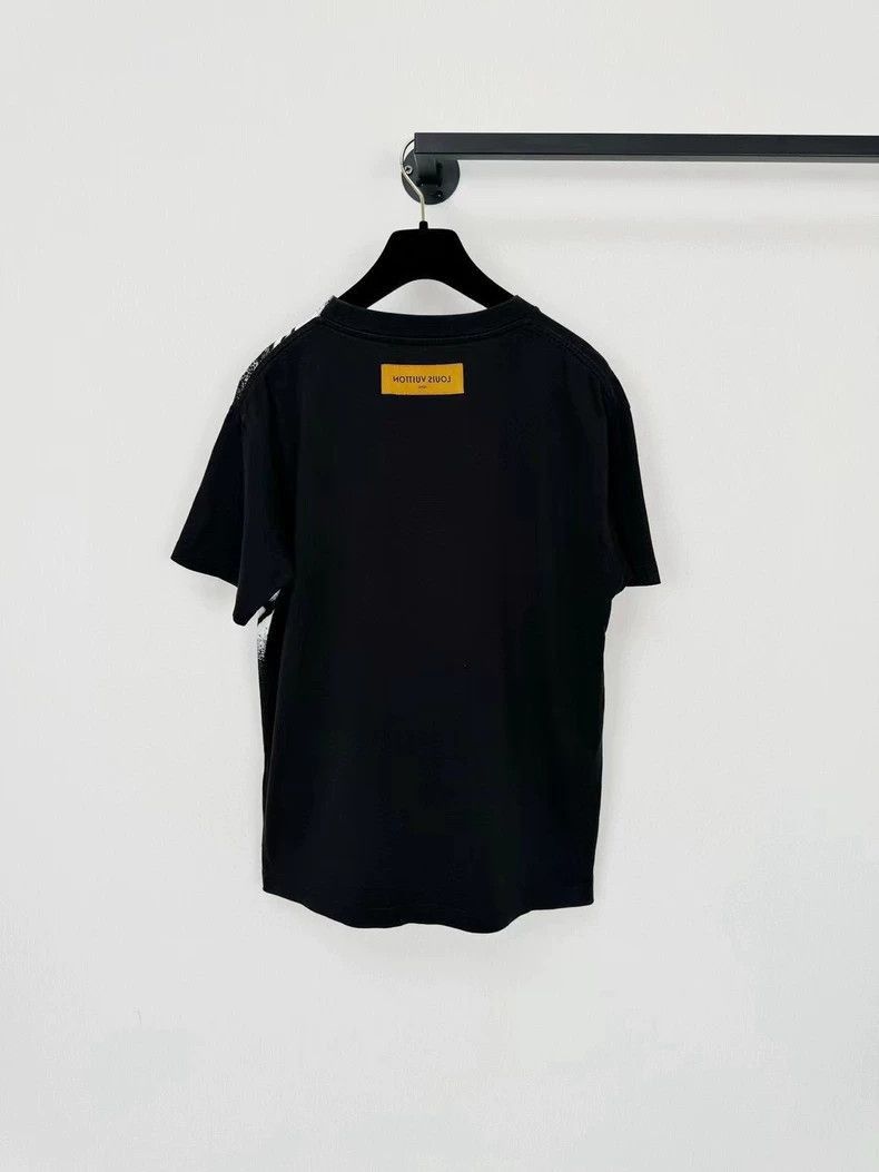 Louis Vuitton Louis Vuitton Short Sleeve T -2505 Size US S / EU 44-46 / 1 - 7 Thumbnail