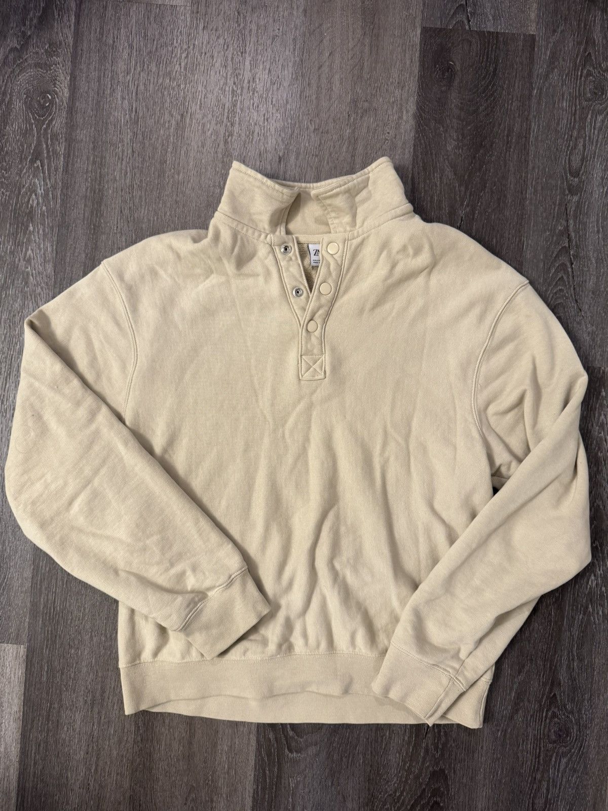 Zara Zara Men's Cream High-Collar Button Up Sweatshirt Small Size US S / EU 44-46 / 1 - 1 Thumbnail
