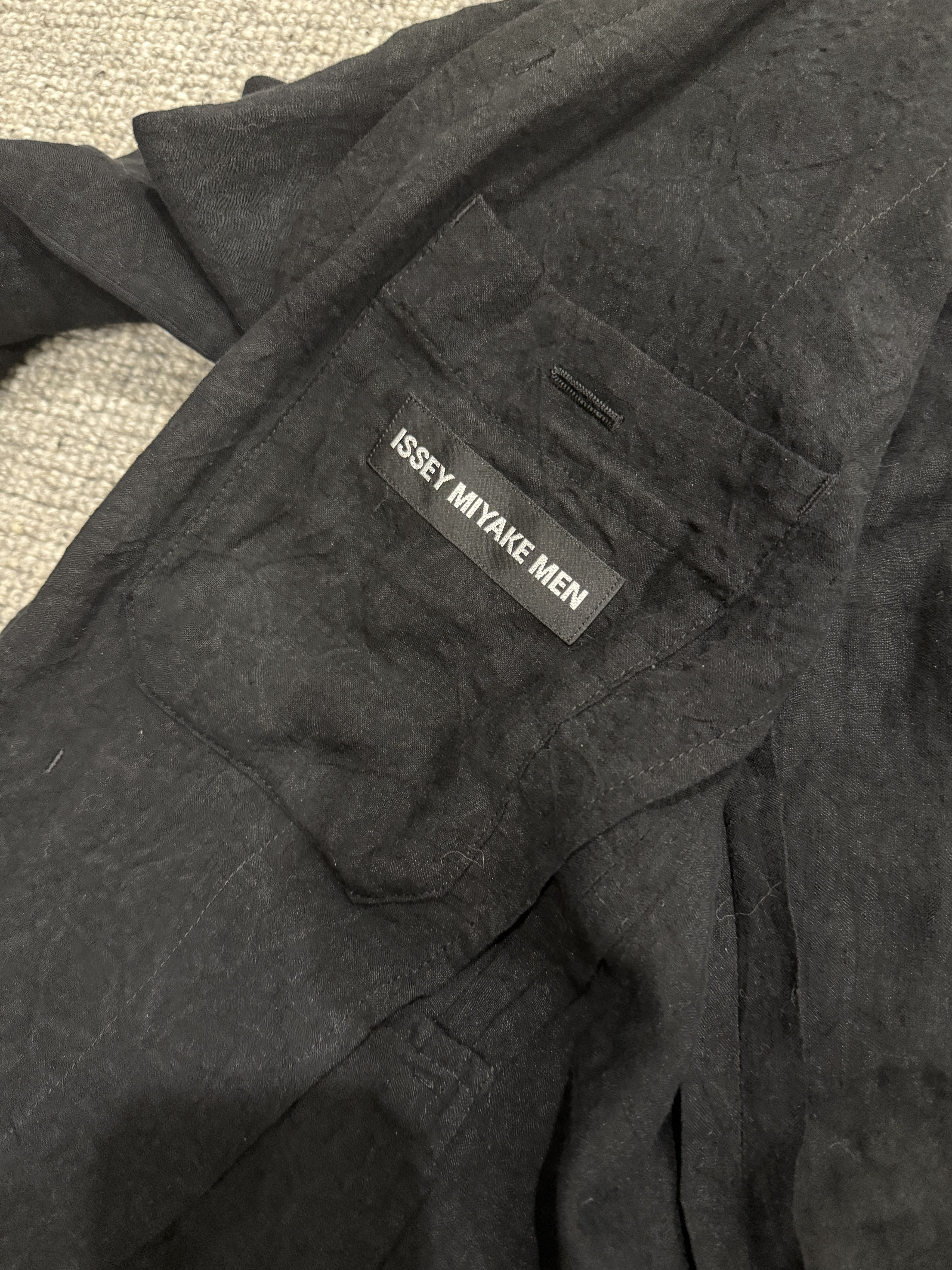 Issey Miyake Crease look suit light weight jacket Size US S / EU 44-46 / 1 - 3 Thumbnail