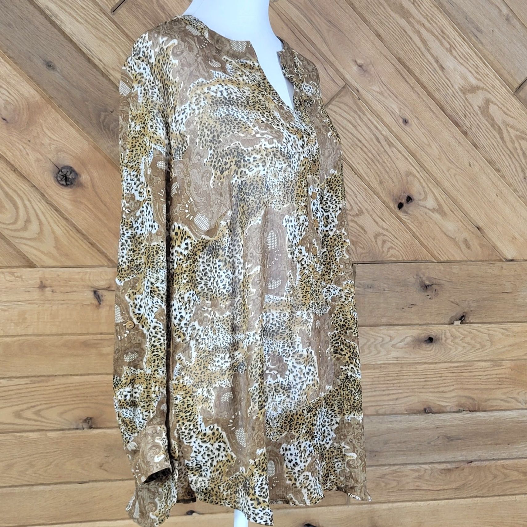 Vintage Woman Within Blouse Shirt Womens Leopard Print Long Sleeve Sheer Tunic Size L Size L / US 10 / IT 46 - 5 Thumbnail