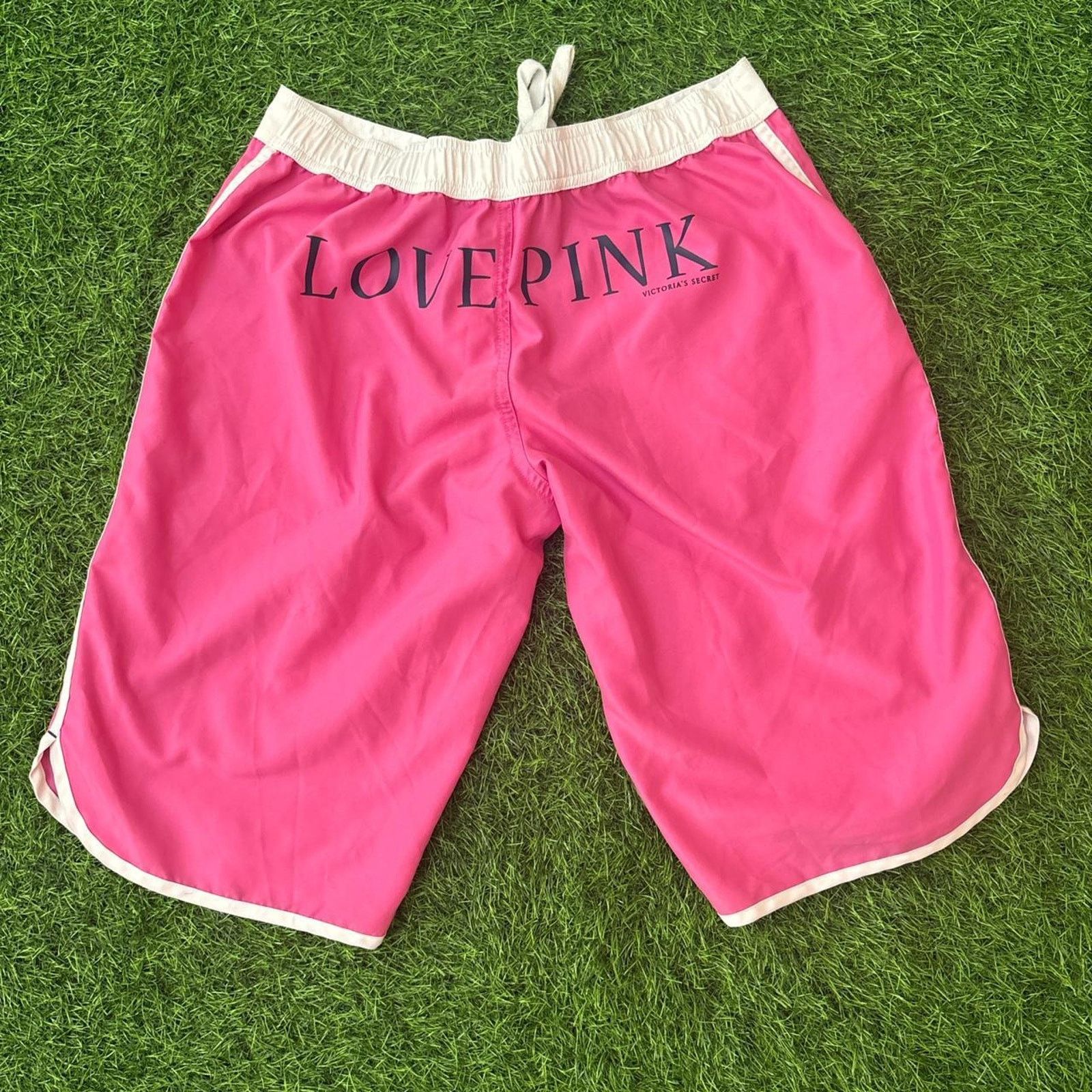 Victoria's Secret Women's Vintage/Y2K Love Pink Love Athletic/Swim Shorts Size 27" / US 4 / IT 40 - 2 Thumbnail