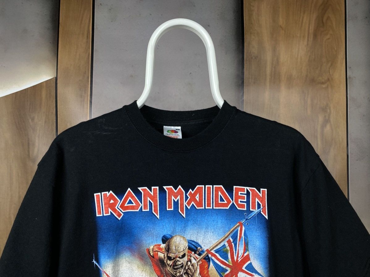 Iron Maiden 💀Vintage 2010 T-Shirt Iron Maiden The Trooper Boxy Logo Tee💀 Size US L / EU 52-54 / 3 - 4 Thumbnail