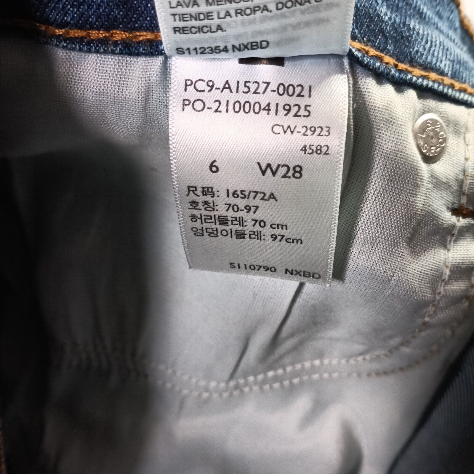 Levi's Signature Levi Strauss Women's Denim Shorts Size 6 W28 Blue Size 28" / US 6 / IT 42 - 4 Thumbnail