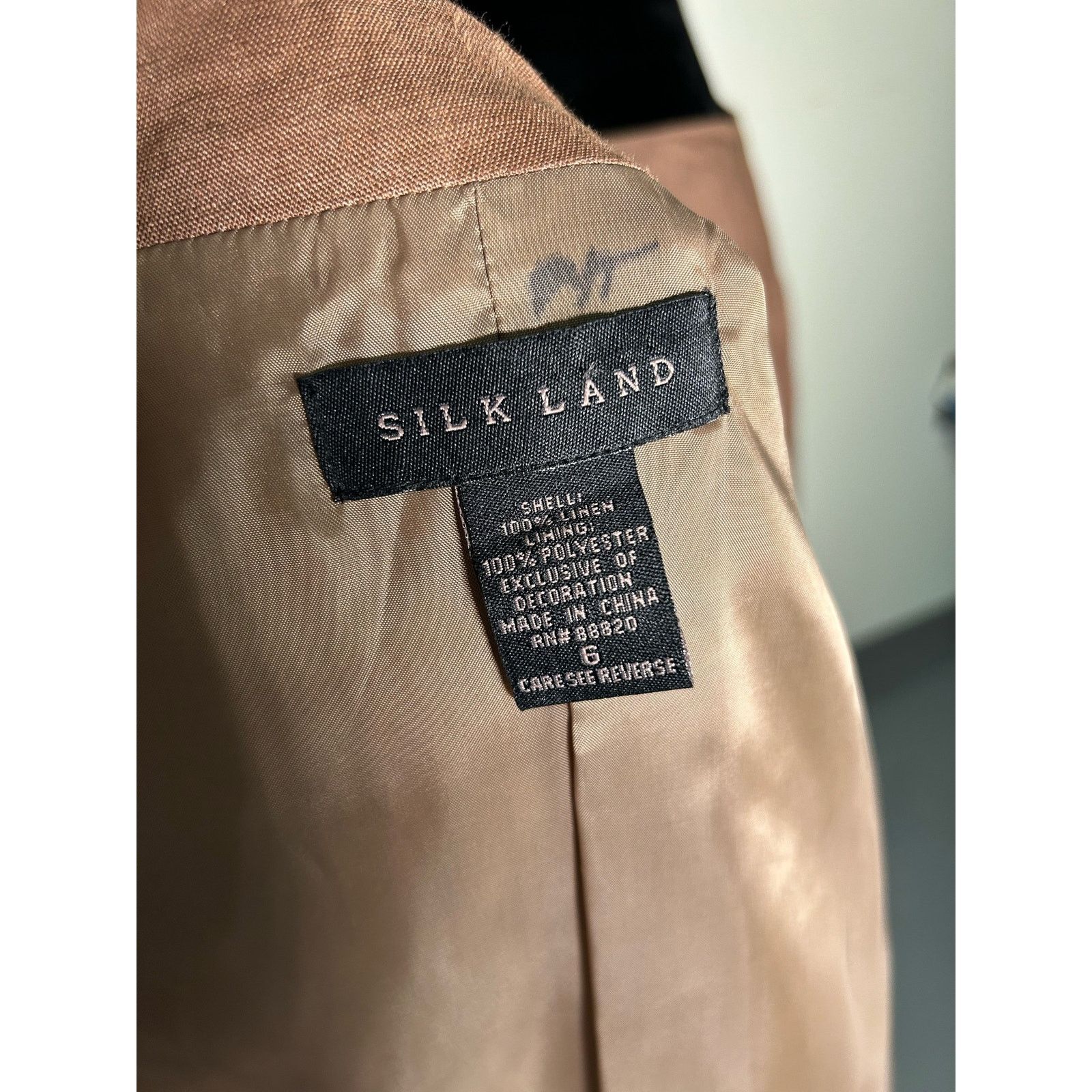 Other Silkland Gorgeous Embroidered Two Piece Set Size 6 NWOT Size 28" / US 6 / IT 42 - 6 Thumbnail