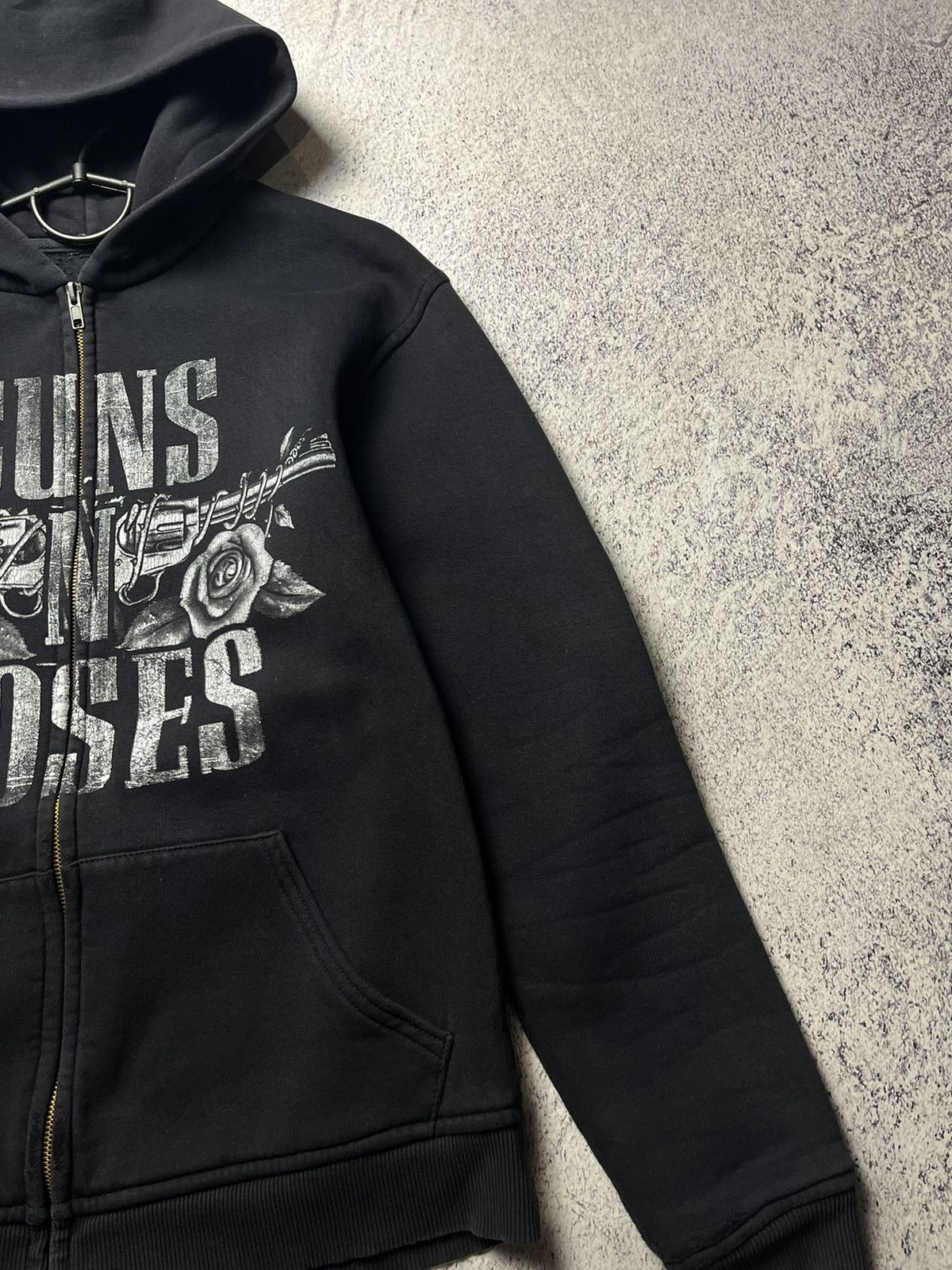 Band Tees Vintage Guns N Roses Distressed Faded Zip Hoodie Size US M / EU 48-50 / 2 - 21 Thumbnail