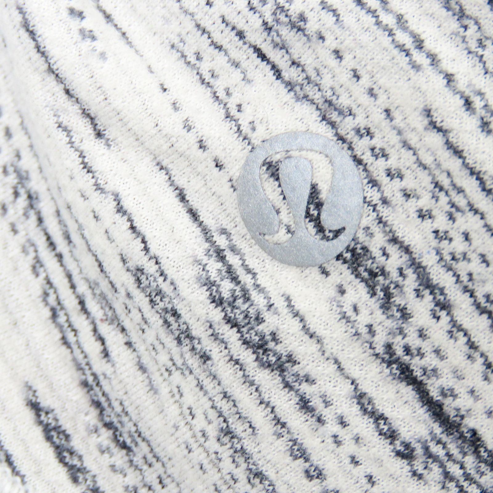 Lululemon Lululemon Meant to Move Tiger Space Dye Tee Gray & White 8 Size M / US 6-8 / IT 42-44 - 5 Thumbnail