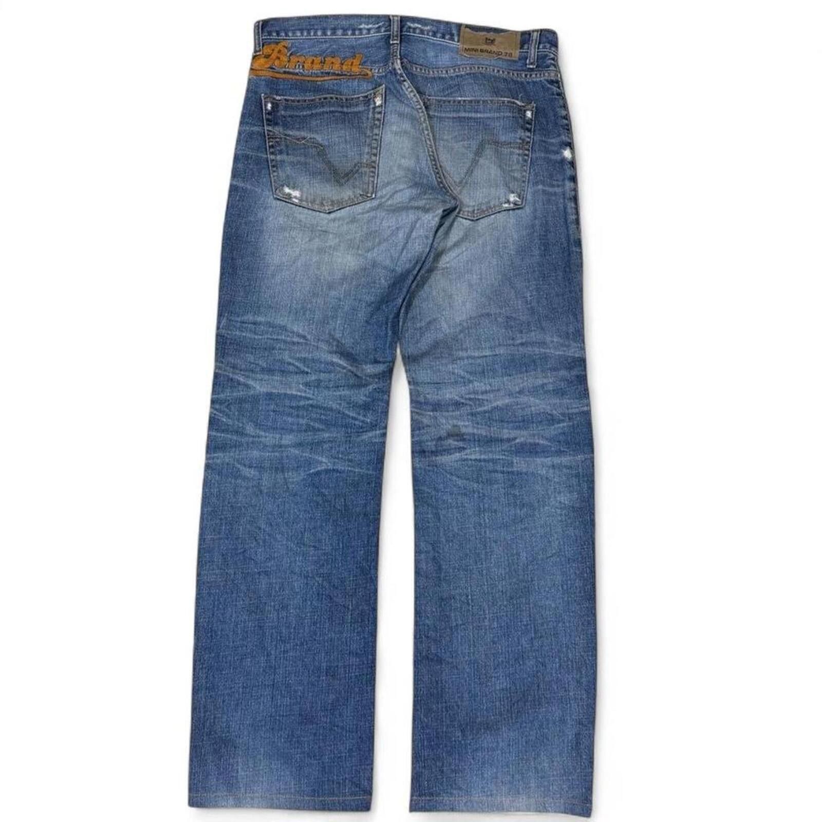 True Religion MINI BRAND RIPPED LOOK AND EMBROIDERED LOGO ON SIDE Size US 34 / EU 50 - 3 Thumbnail