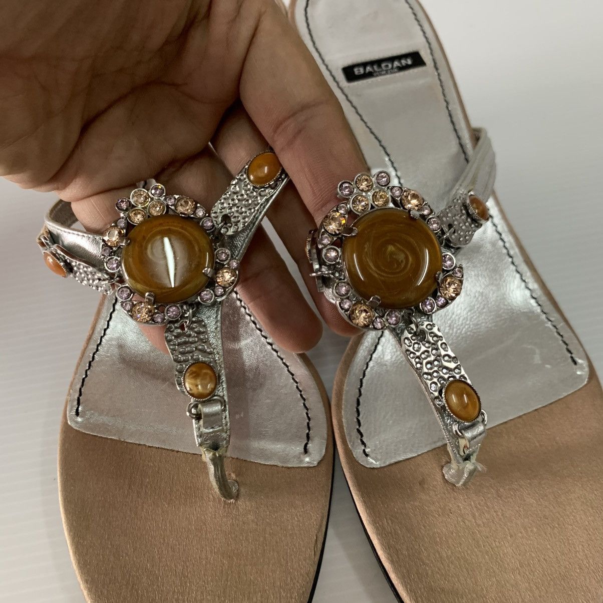 Designer 💥‼️FAST SALE‼️💥Authentic BALDAN VENEZIA LEATHER HEELS Size US 7 / IT 37 - 4 Thumbnail