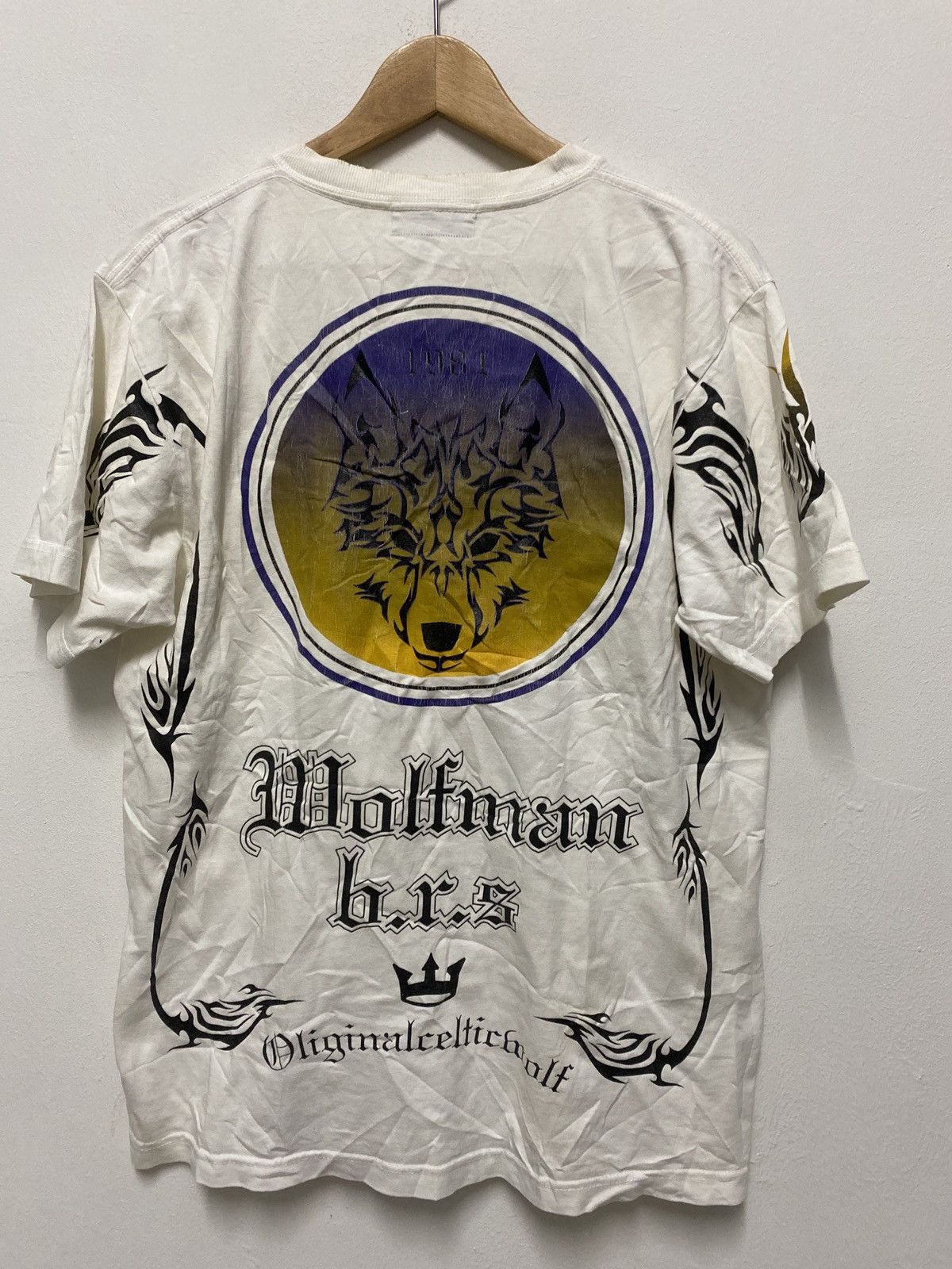 Vintage Wolfman B.R.S Original Celtic Wolf Tribal Graphic Tee 90s Size US M / EU 48-50 / 2 - 1 Thumbnail