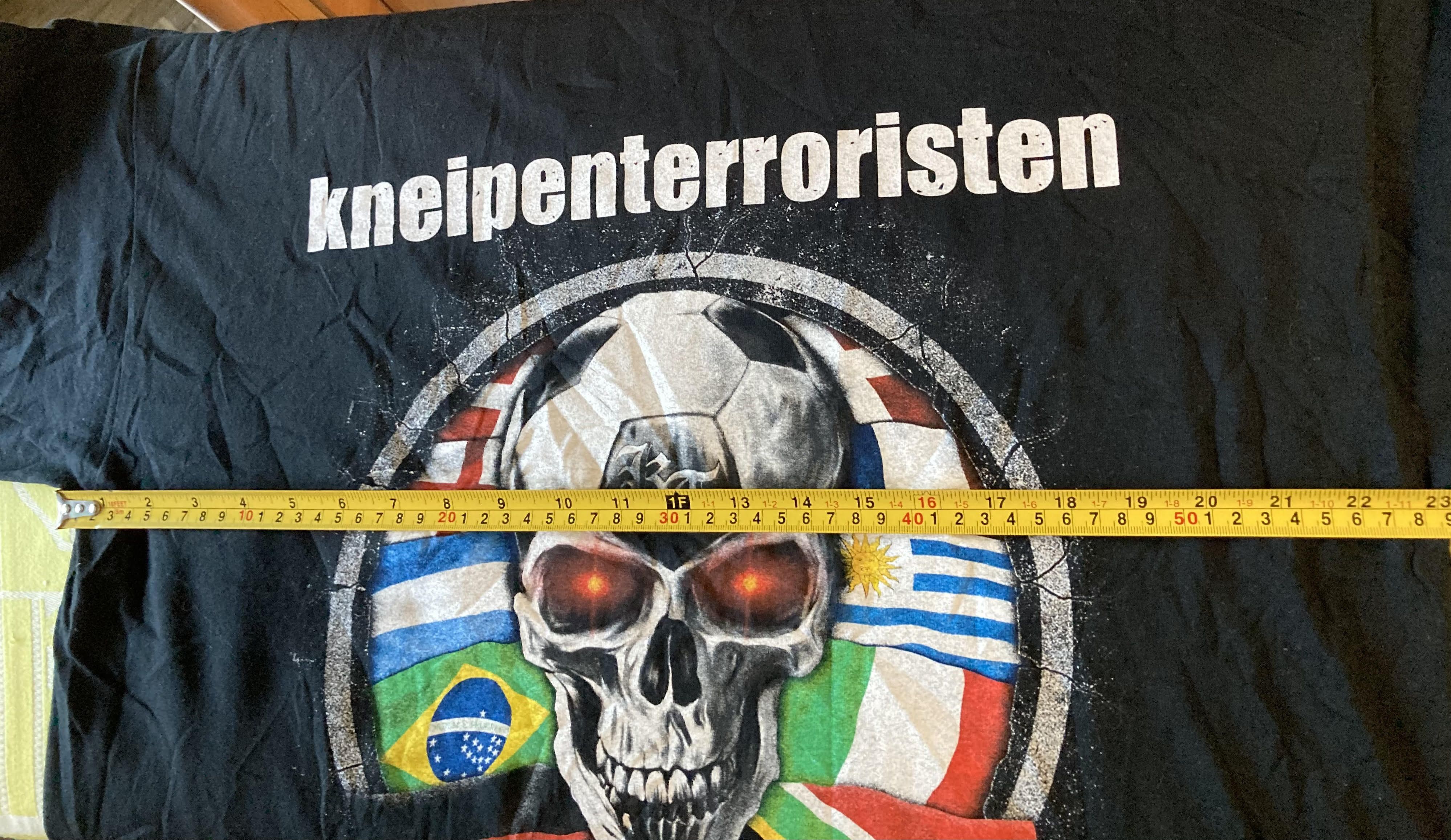 Band Tees Kneipenterroristen 2010 Album T-shirt Size US XL / EU 56 / 4 - 7 Thumbnail