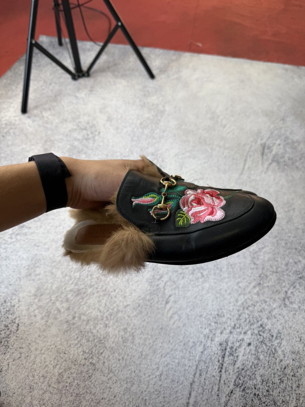 Gucci Gucci Princetown Fur Slippers with Rose Embroidery Size US 5.5 / EU 38 - 6 Thumbnail