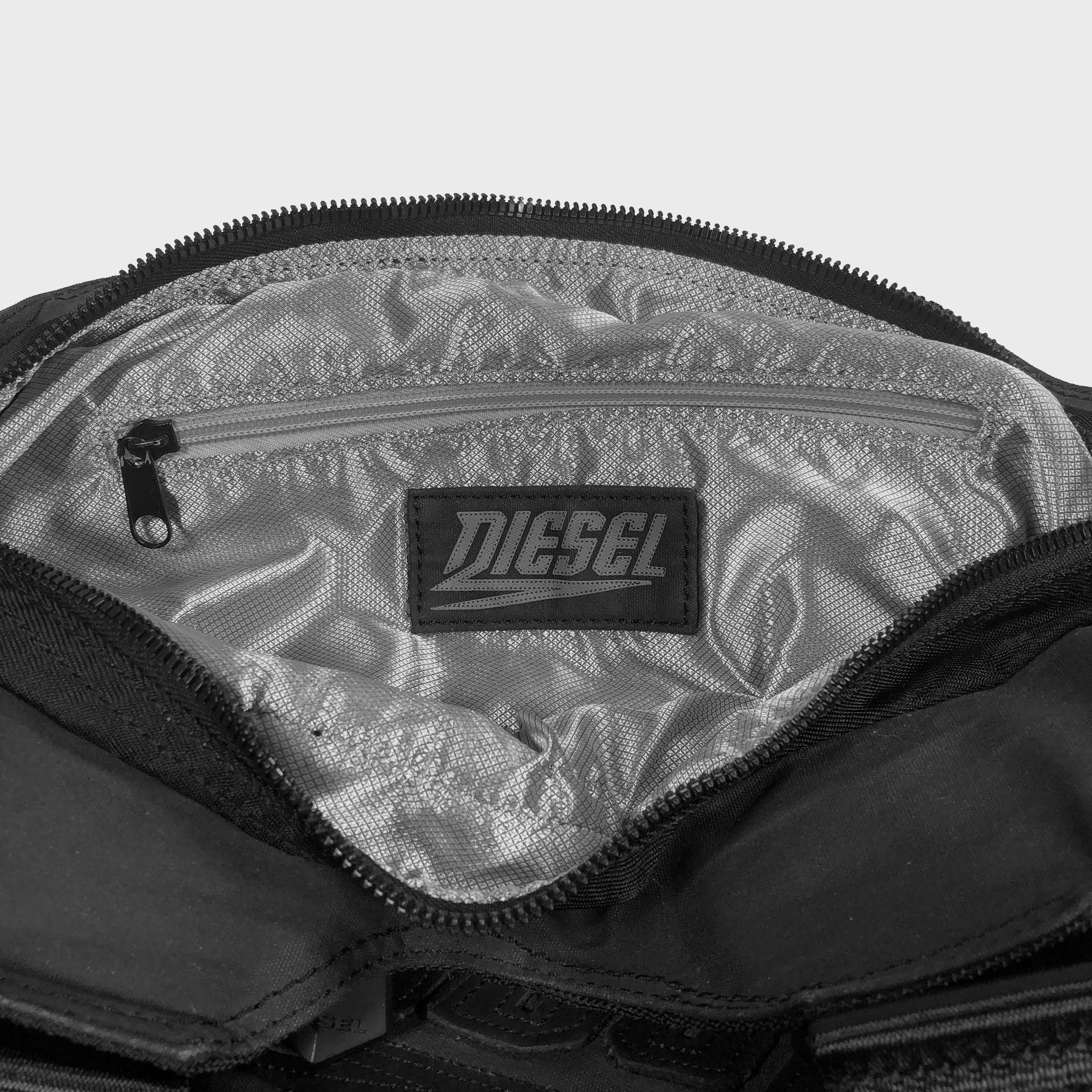 Diesel Diesel Rare Vintage Motorsport Handbag Size ONE SIZE - 6 Thumbnail