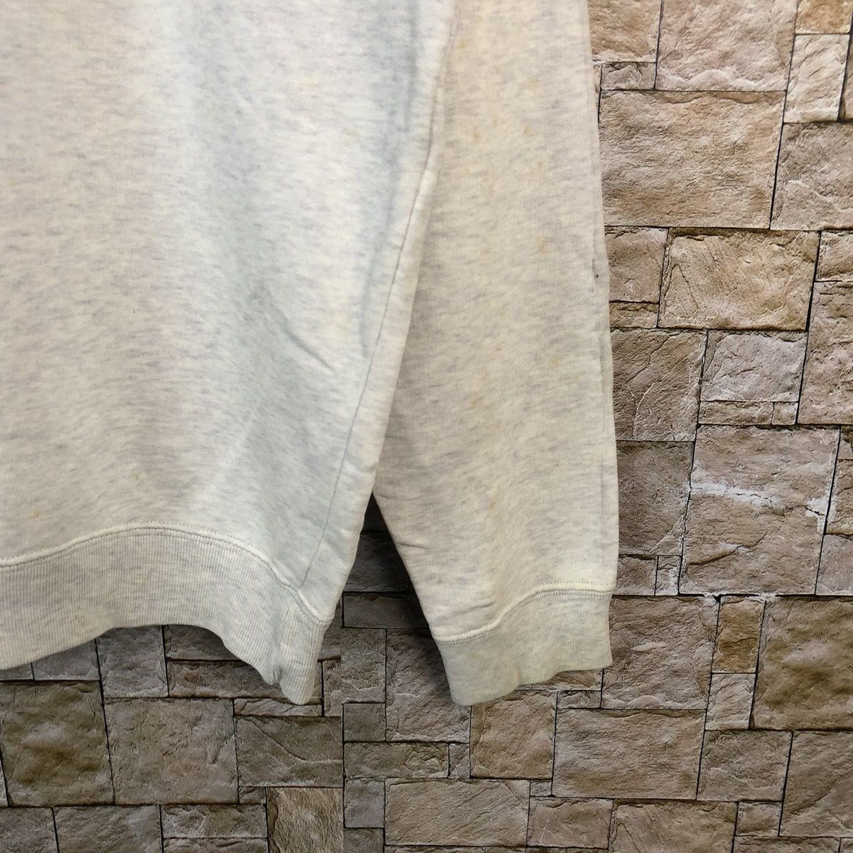 Benetton Made Italy Of Benneton vintage Cream Sweatshirt #A505 Size US M / EU 48-50 / 2 - 8 Thumbnail