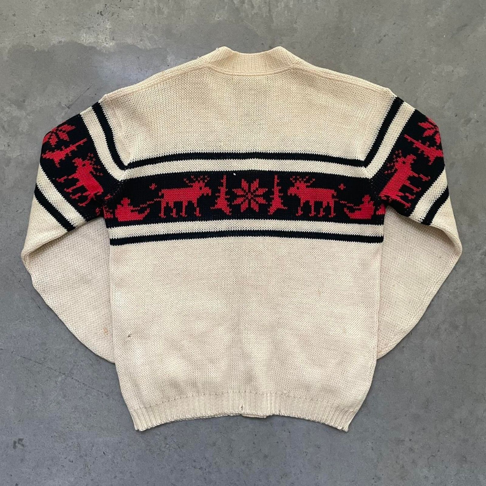 Vintage Vintage 60s Cream Christmas Reindeer Cardigan Sweater Size US S / EU 44-46 / 1 - 7 Thumbnail
