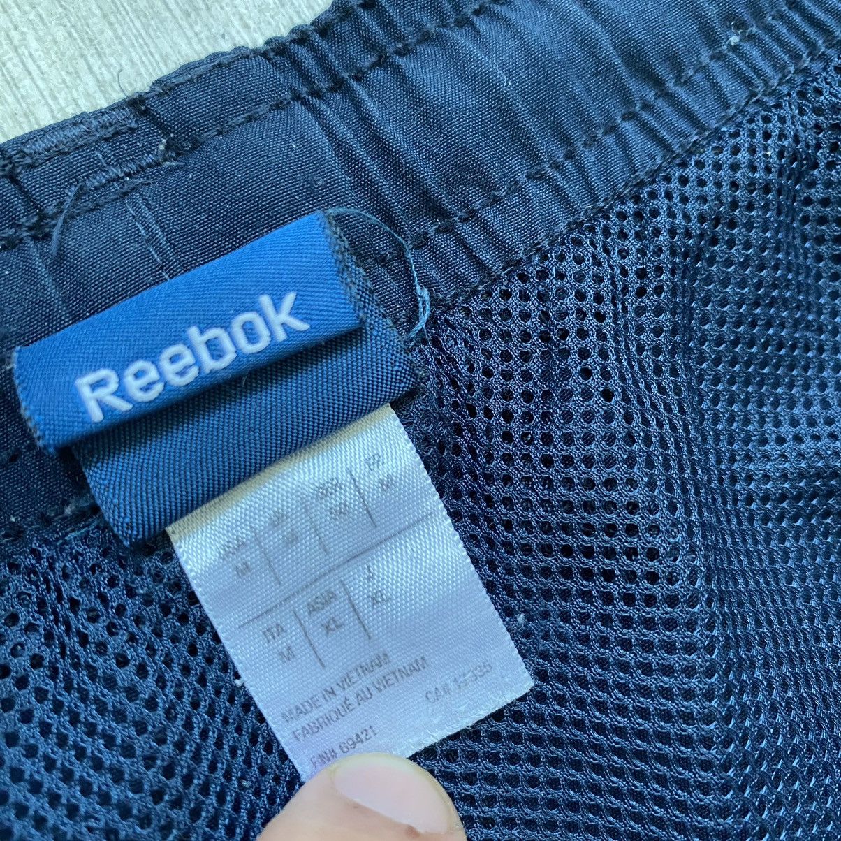 Reebok × Vintage Vintage 00s Reebok Nylon Track Baggy Pants Y2K Nike Drill Size US 32 / EU 48 - 6 Thumbnail