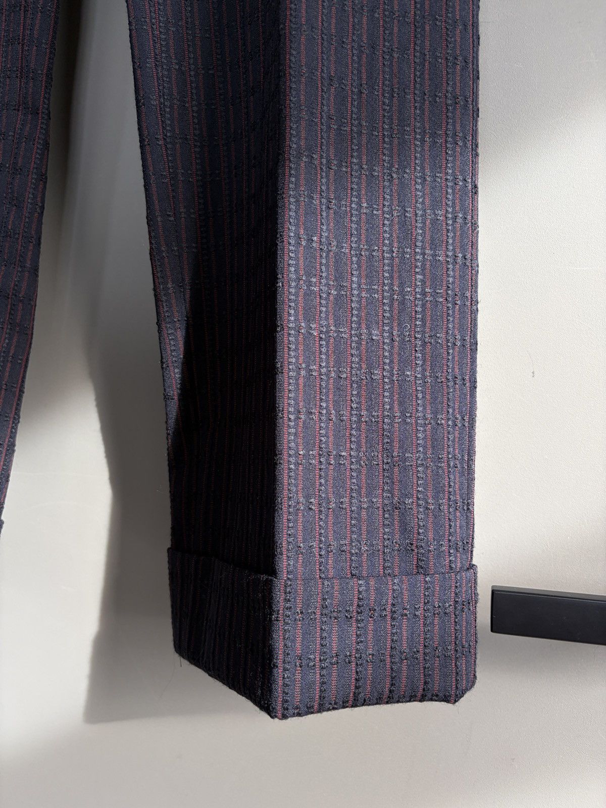 Dries Van Noten Dries Van Noten Textures Deep Blue/Red Classic Trousers Size 27" / US 4 / IT 40 - 13 Thumbnail