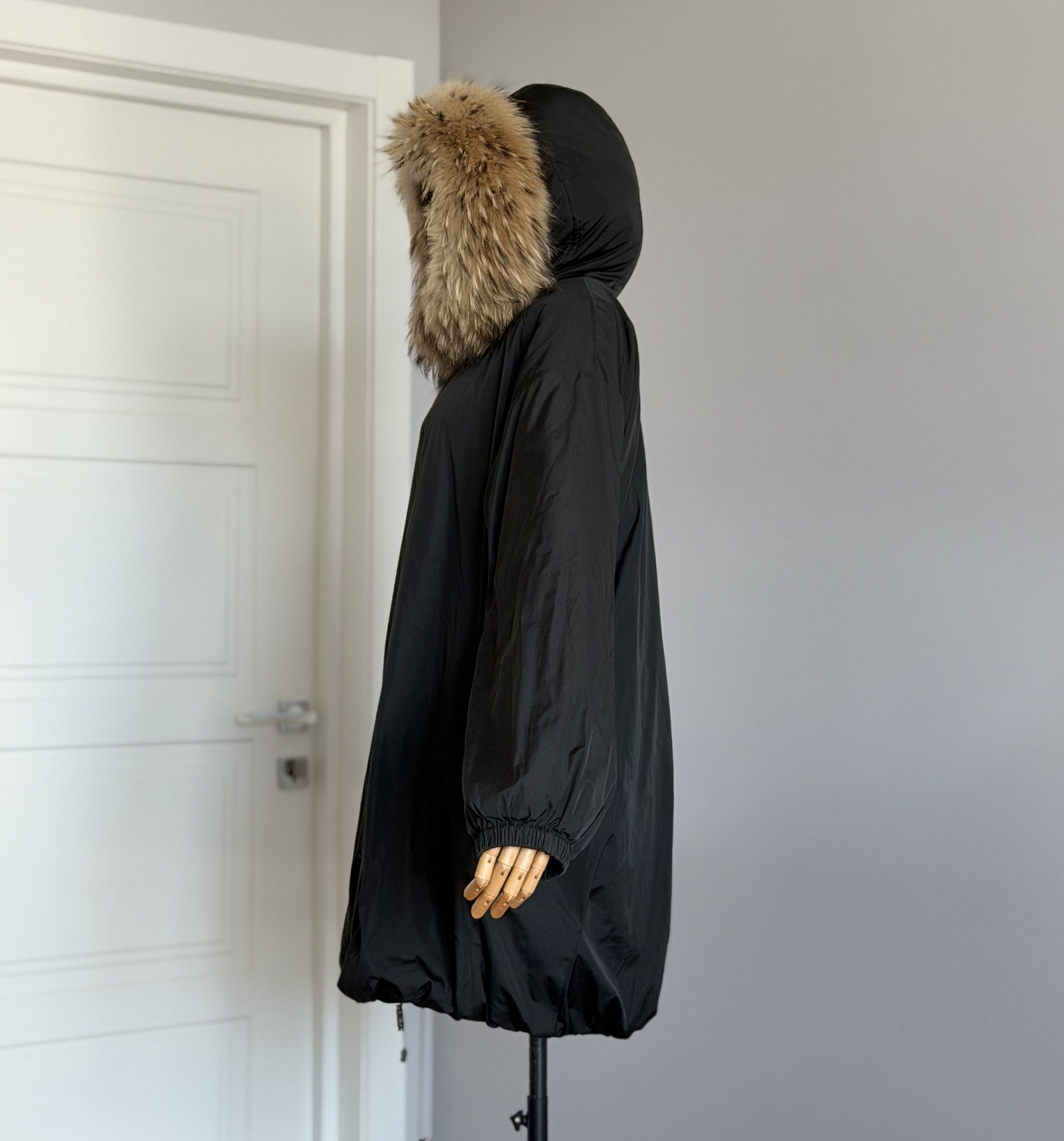 Burberry BURBERRY London Hooded Jacket With Removable Fur Black Size M / US 6-8 / IT 42-44 - 2 Thumbnail