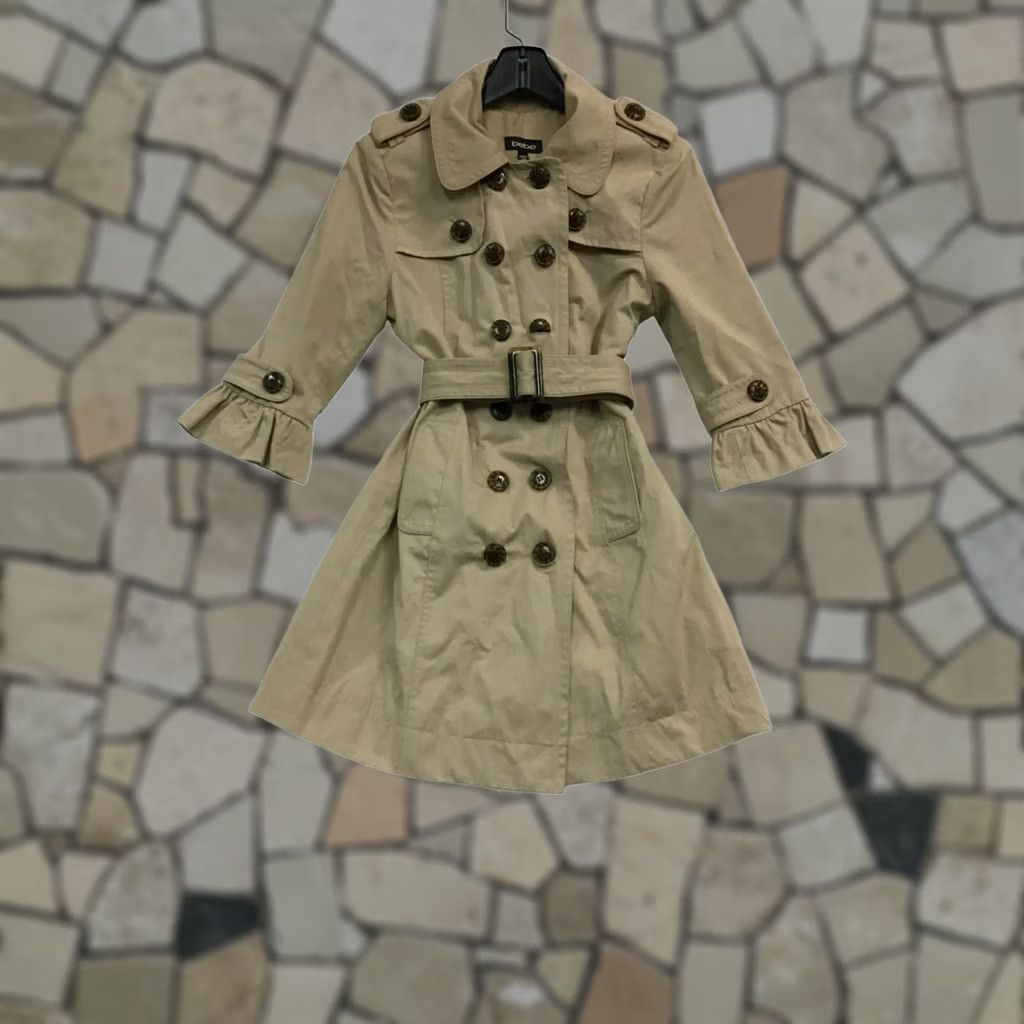Bebe bebe Women's Trench Coat Small Brown Polyester Button Up Adjustable Belt, Like New, Coat, Trench, Small, Womens Size S / US 4 / IT 40 - 1 Thumbnail