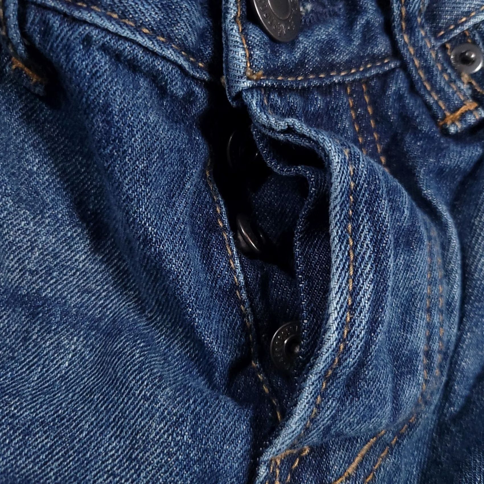 Vintage Aéropostale Jeans Slim Straight Denim 28/28 Distressed Button Fly Boys Mens Sized 28 Blue Denim Shirt? Size US 28 / EU 44 - 5 Thumbnail