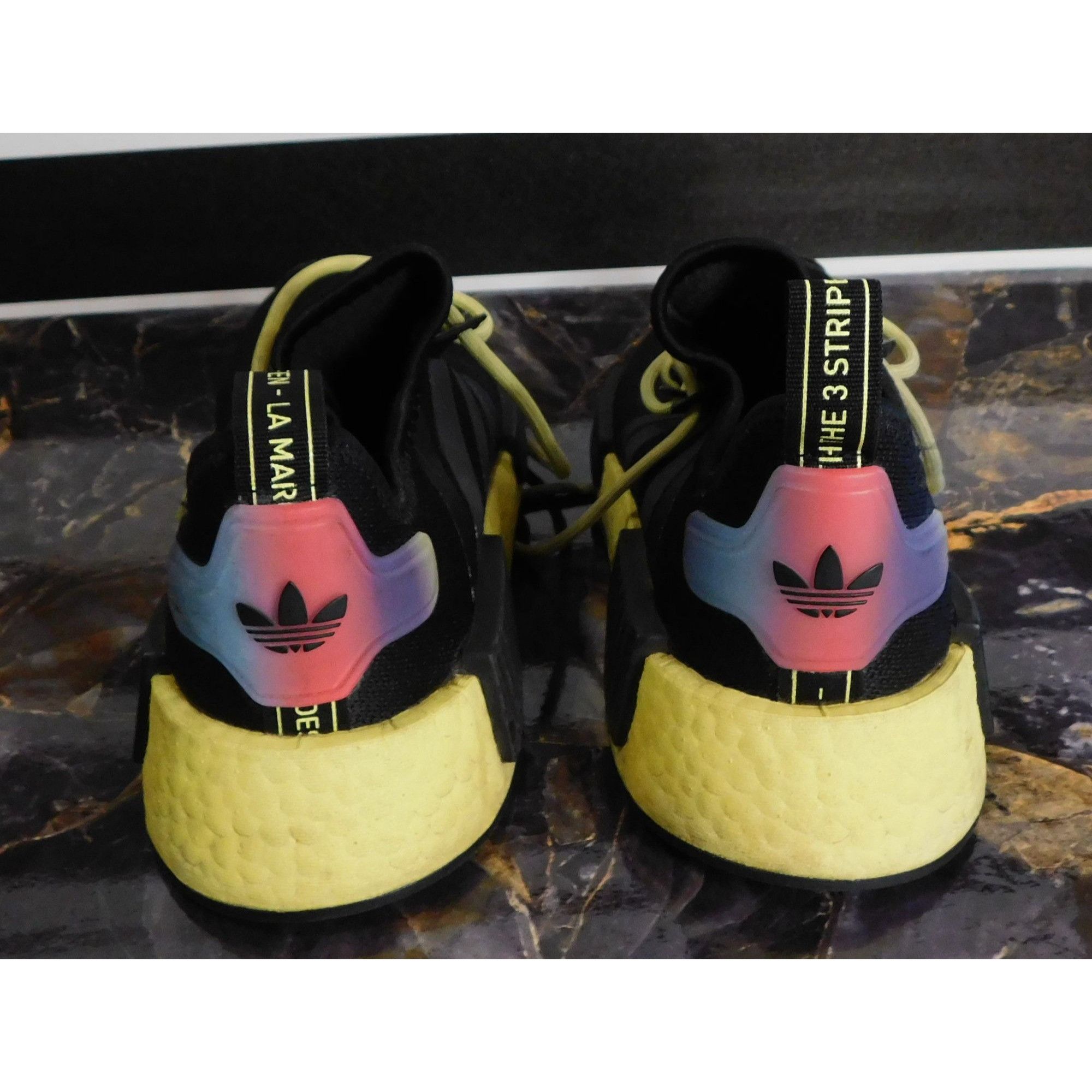 Adidas Adidas Originals NMD_R1 J Core Black Pulse Yellow Sneakers S Size US 5 / EU 37 - 2 Thumbnail