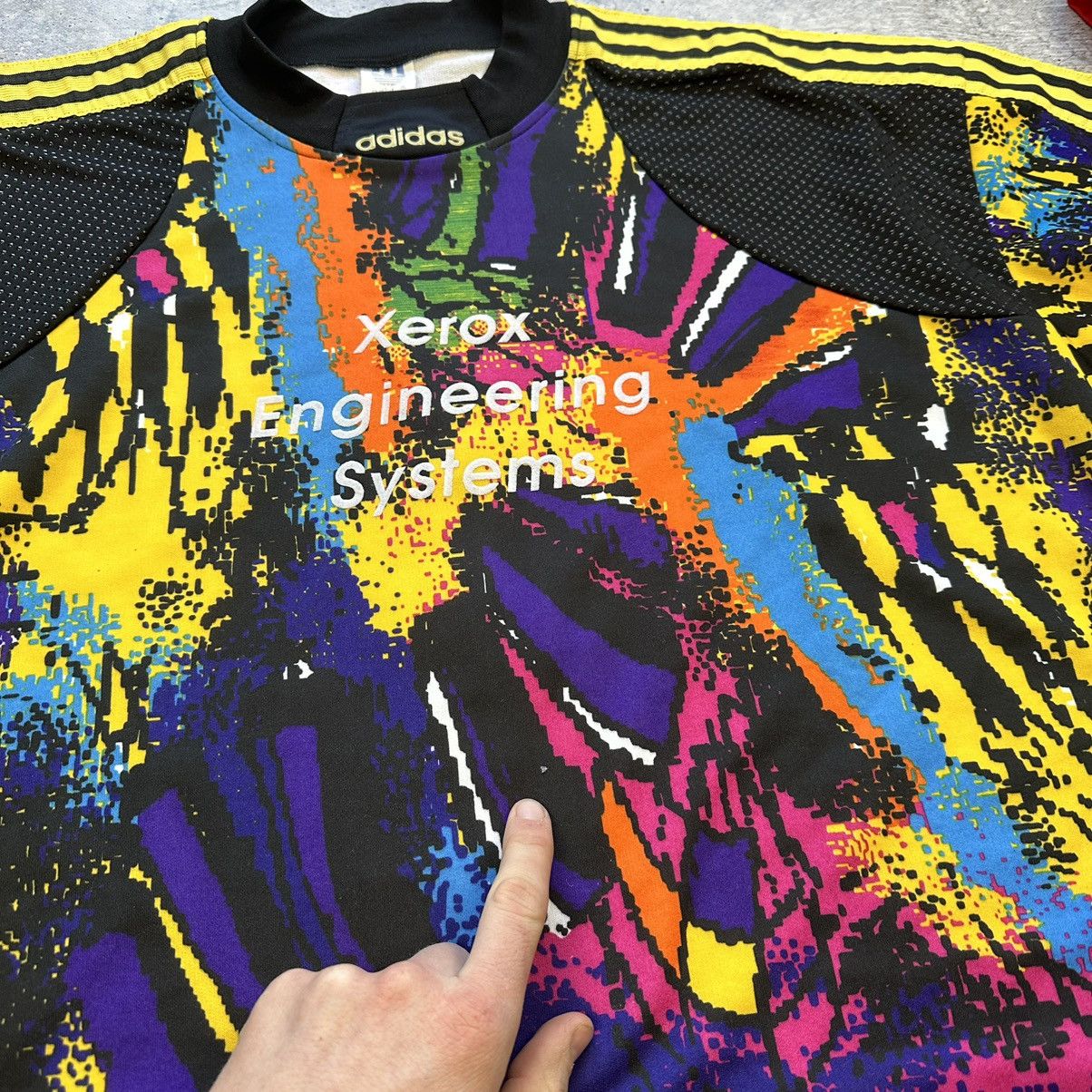 Vintage Vintage Adidas Goalkeeper 90s Shirt Football Soccer Jersey 1 Size US XL / EU 56 / 4 - 12 Thumbnail