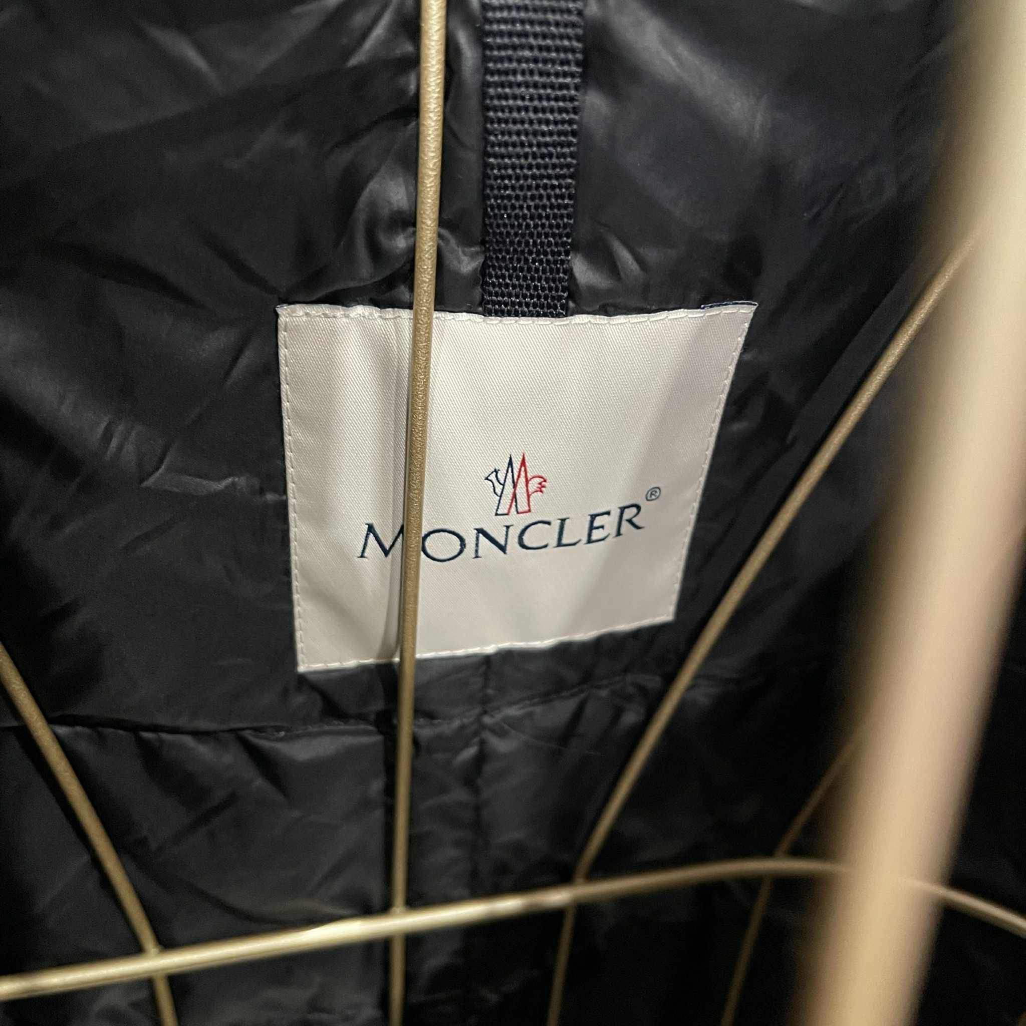 Moncler Moncler ‘Meboula’ Coat – Women’s Size XS / US 0-2 / IT 36-38 - 4 Thumbnail