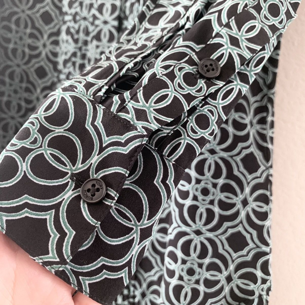 Tory Burch Tory Burch 100% silk pleated shift dress Size XS / US 0-2 / IT 36-38 - 2 Thumbnail