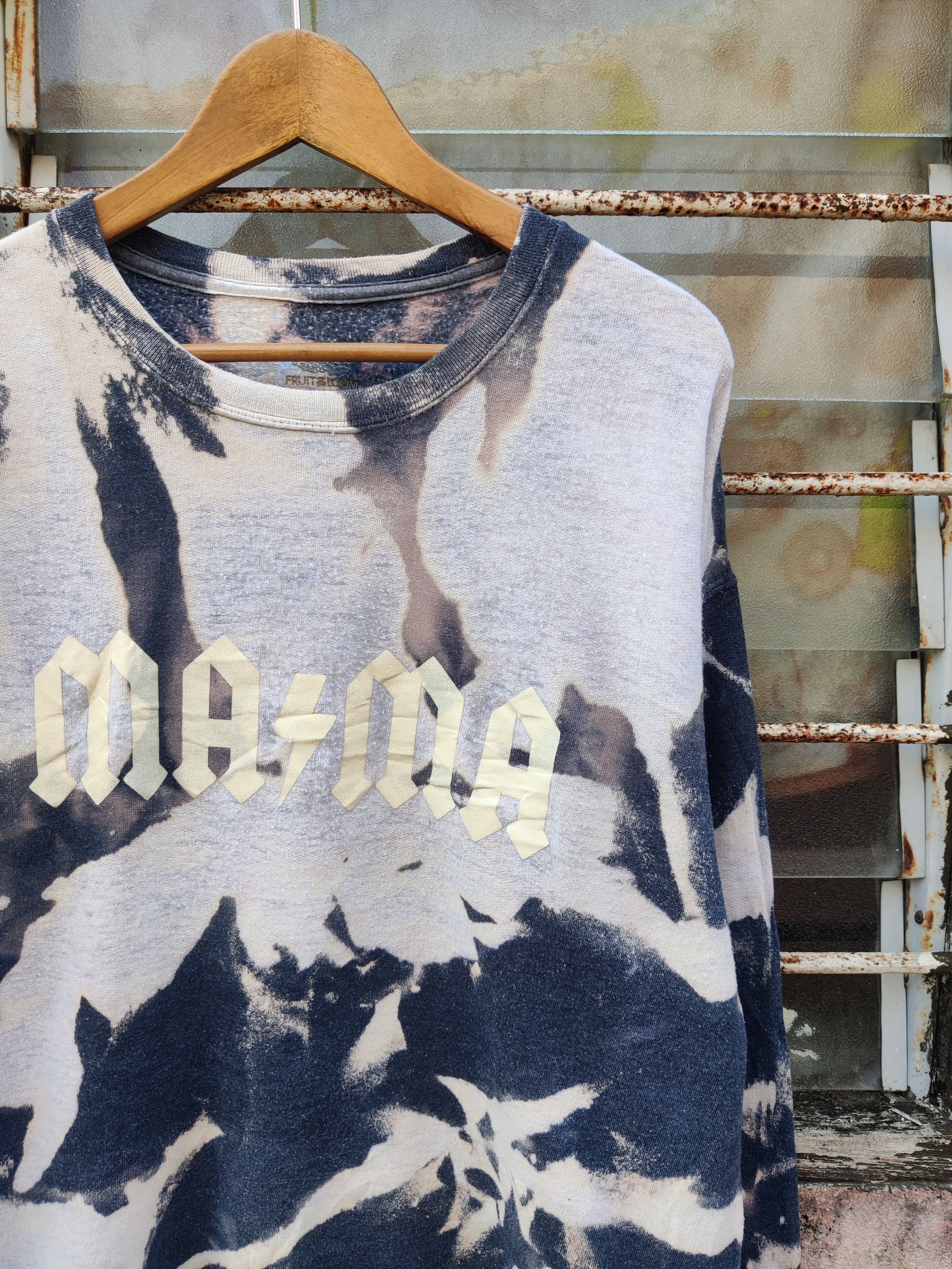 Japanese Brand × Vintage Vintage MaMa Fruit Of The Loom Abstract Bleach Sweatshirt Size US L / EU 52-54 / 3 - 2 Thumbnail