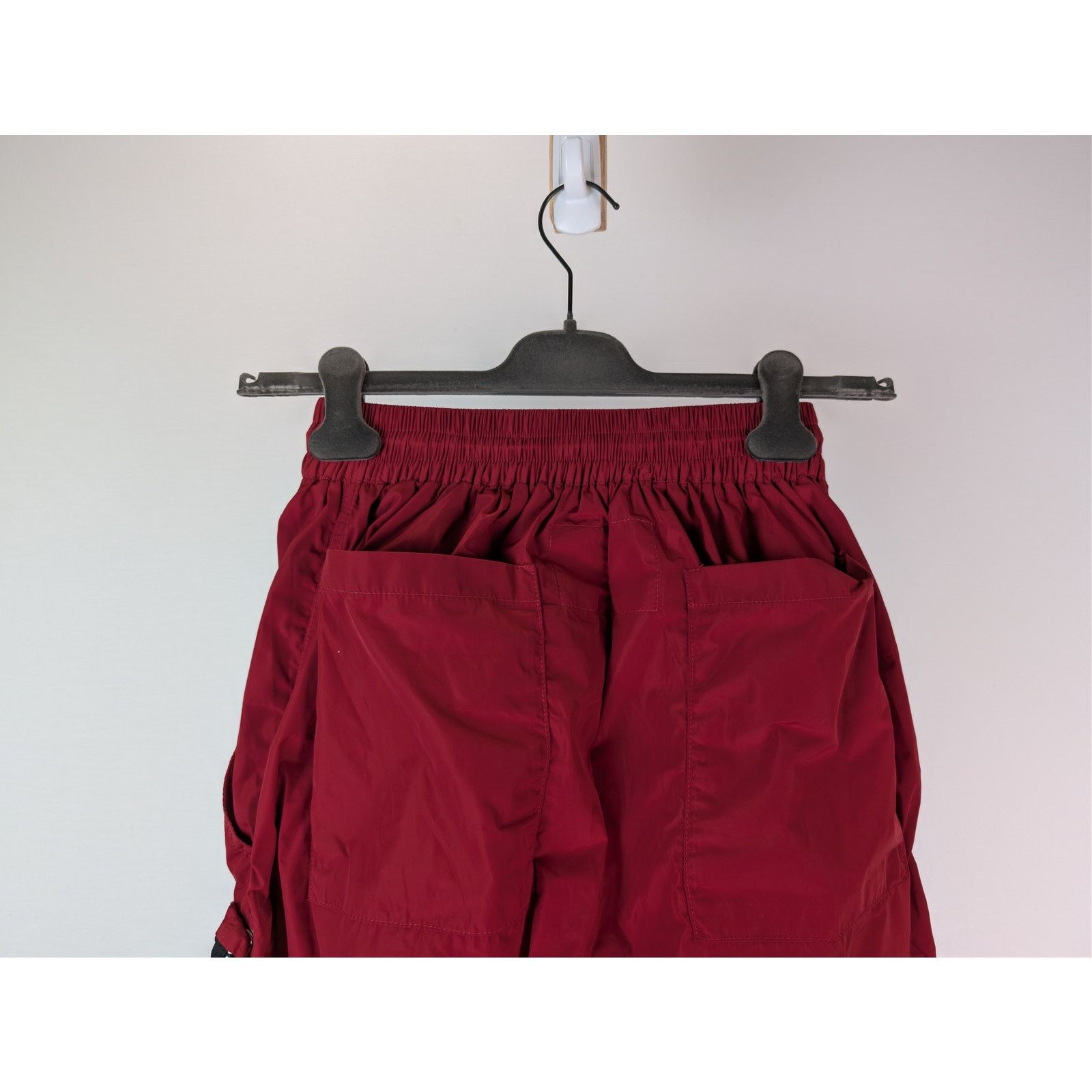 A-COLD-WALL* o1rshd1 Netted Cargo Zip Pants in Red Size US 30 / EU 46 - 13 Thumbnail