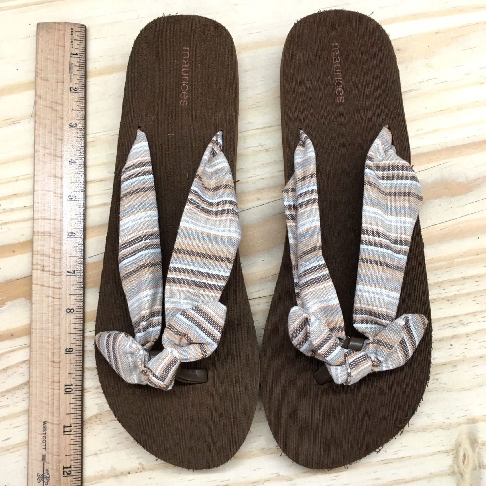 Vintage Maurices Sandals Womens 12 M Leah Flip Flop Beige Striped Toe-Post Comfort NEW Size US 12 / IT 42 - 7 Thumbnail