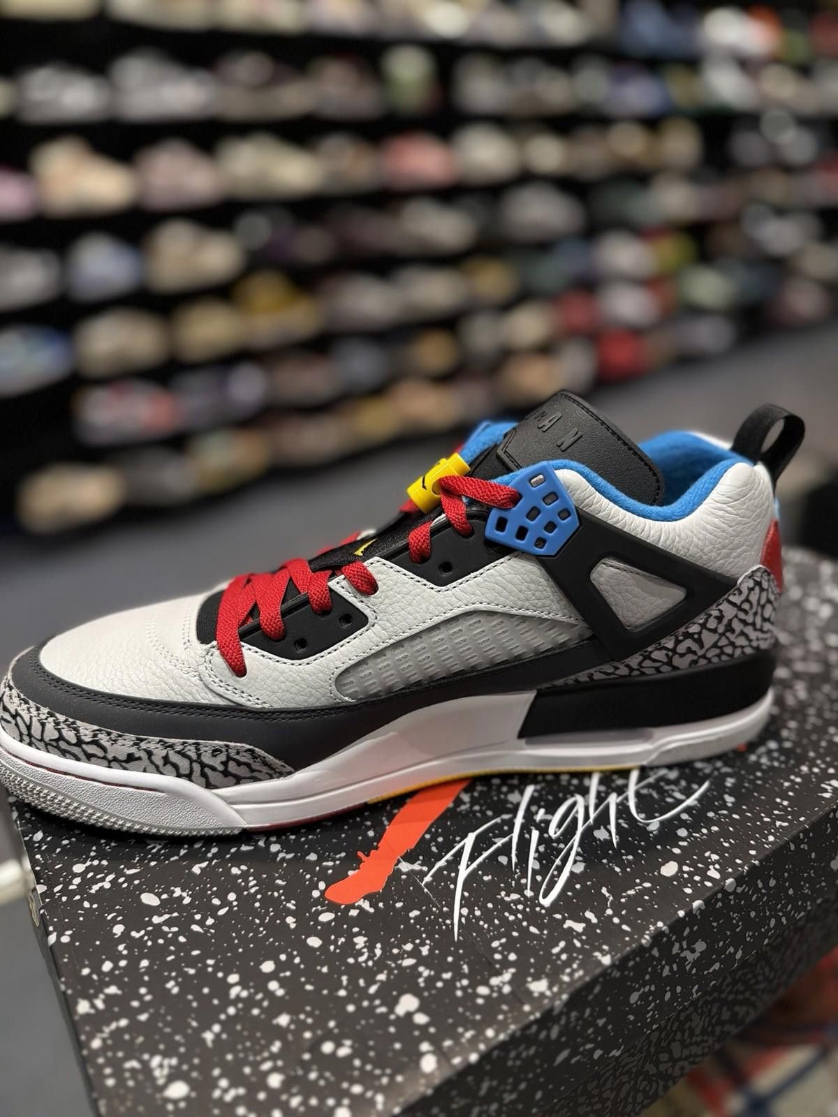 Nike Jordan Spizike Low Se Neutral Gray Men Size 13 Multicolor Size US 13 / EU 46 - 10 Thumbnail