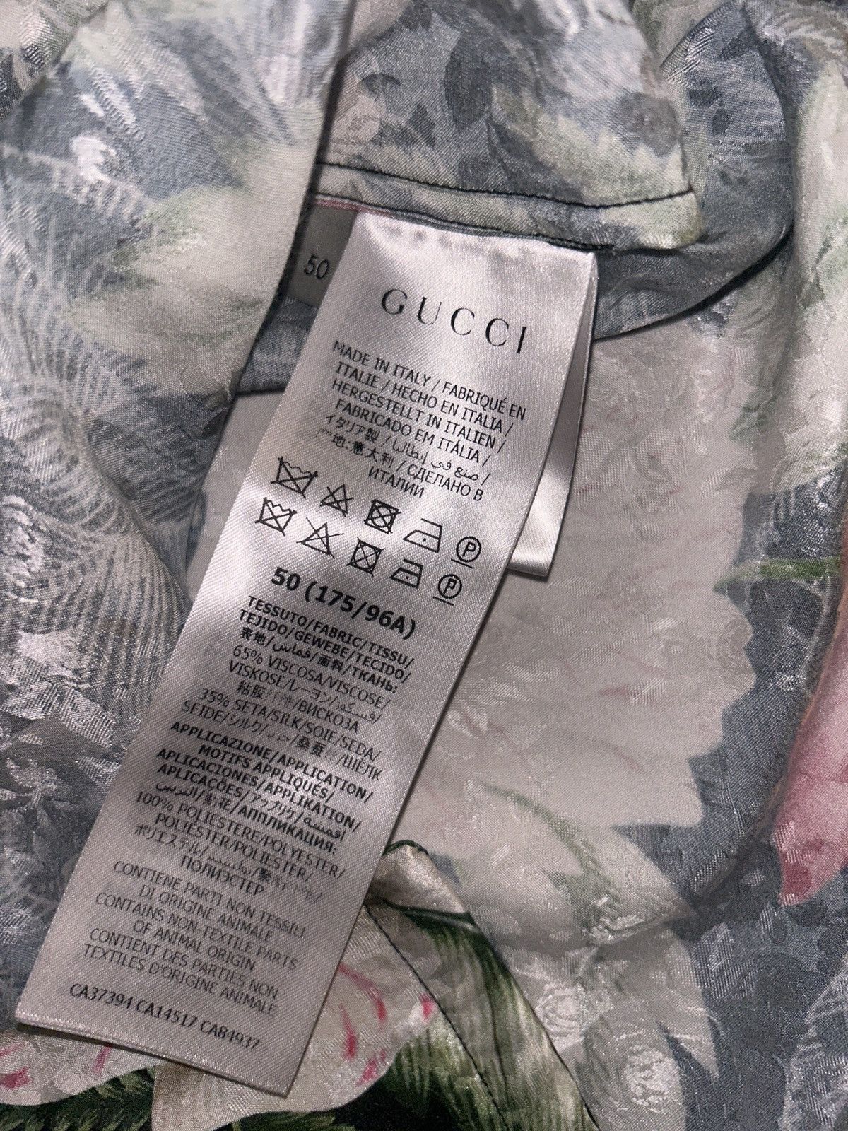 Gucci Men's GUCCI Hawaiian Floral Print Short Sleeve Shirt Size US M / EU 48-50 / 2 - 7 Thumbnail