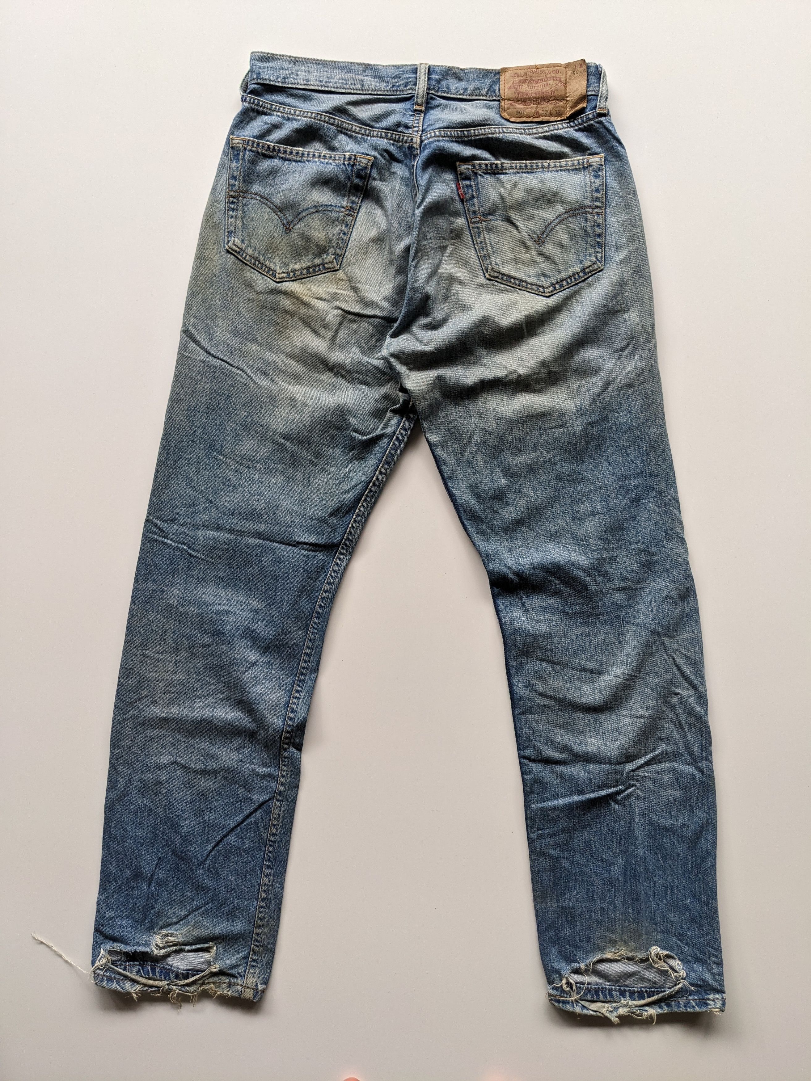 Levi's × Vintage Vintage Levi's 501 distressed patchwork jeans Size US 32 / EU 48 - 2 Thumbnail