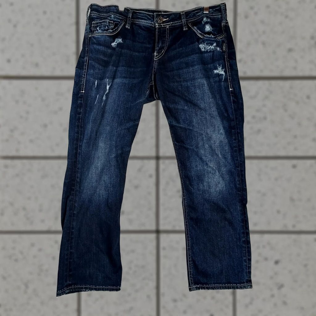 Silver Jeans Co. Silver Jeans Suki Capri Women Distressed Blue Jeans W31 L22.5 Capri Jeans 5-Pocket Blue Denim Slim Regular Womens Size 24" / US 00 / IT 34 - 1 Thumbnail