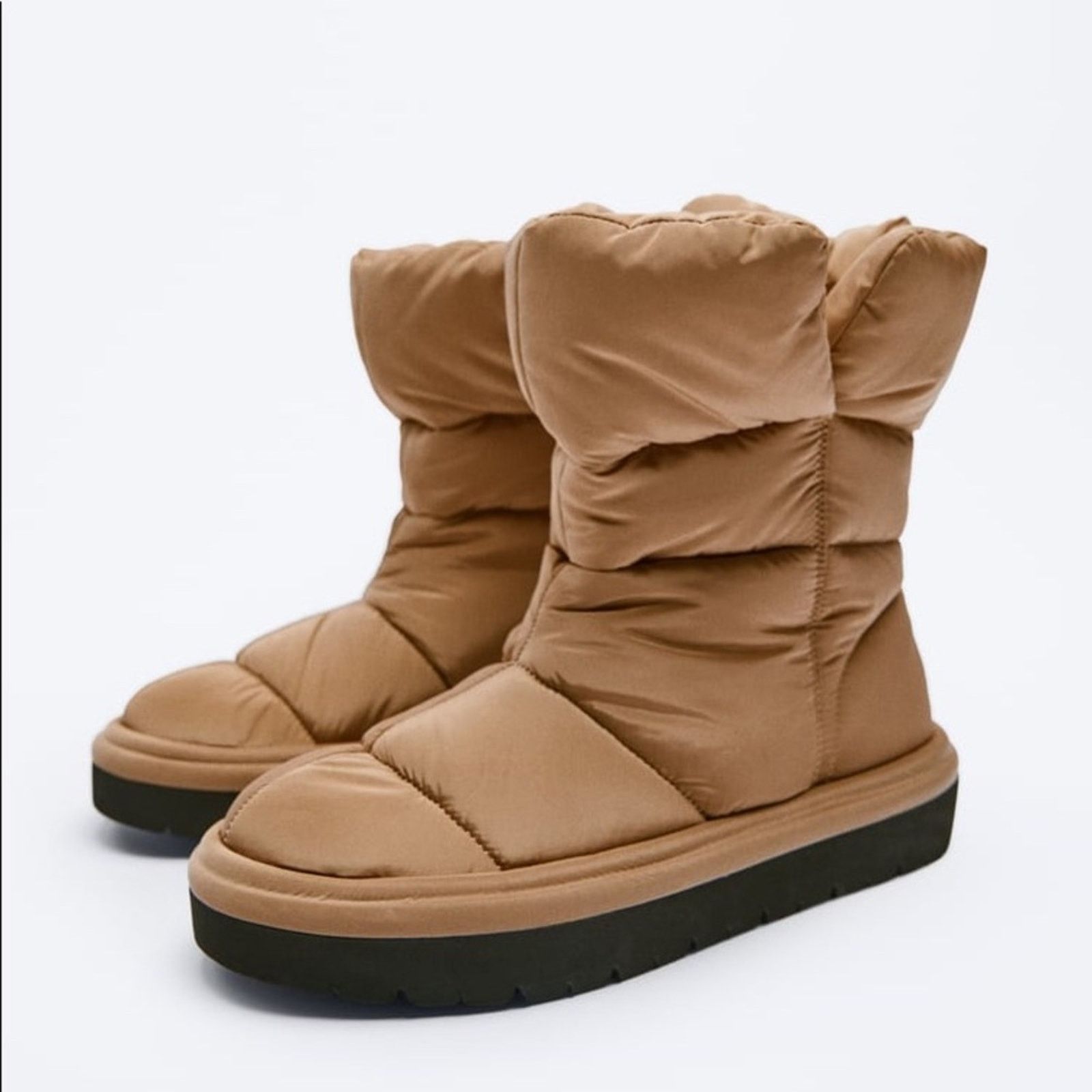 Zara ZARA QUILTED LOW HEEL ANKLE BOOTS BEIGE Size US 7.5 / IT 37.5 - 1 Thumbnail