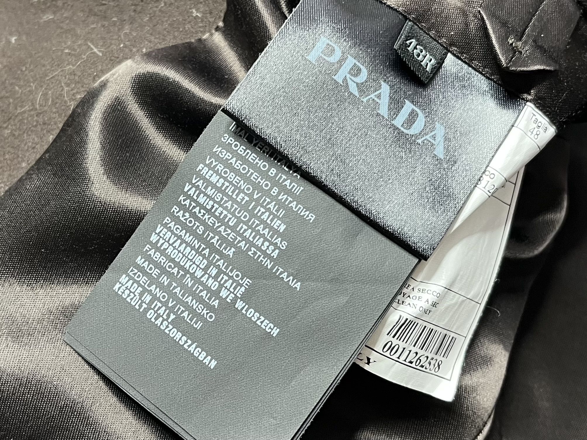Prada Prada coat jacket Size US M / EU 48-50 / 2 - 19 Thumbnail