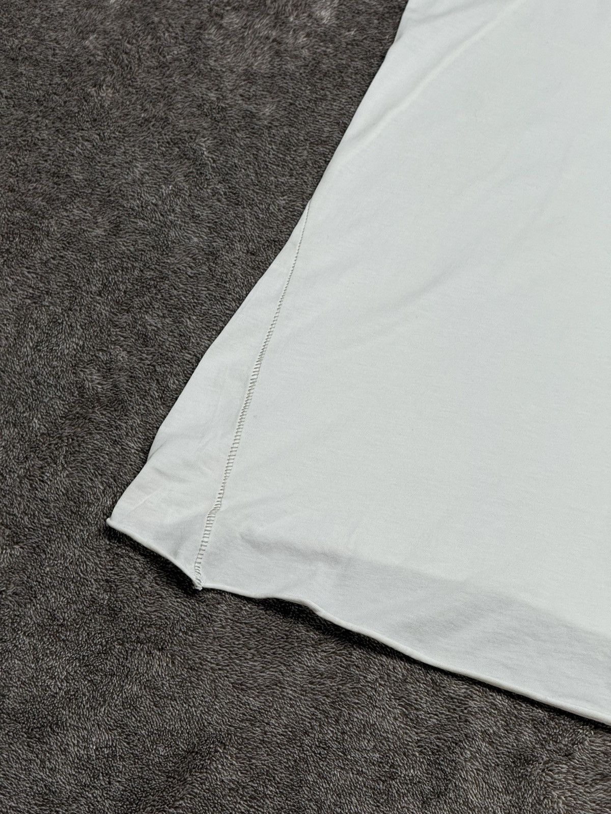 Isaac Sellam Experience 69 by Isaac Sellam Men’s White Loyal Tee Shirt Size L Size US L / EU 52-54 / 3 - 12 Thumbnail
