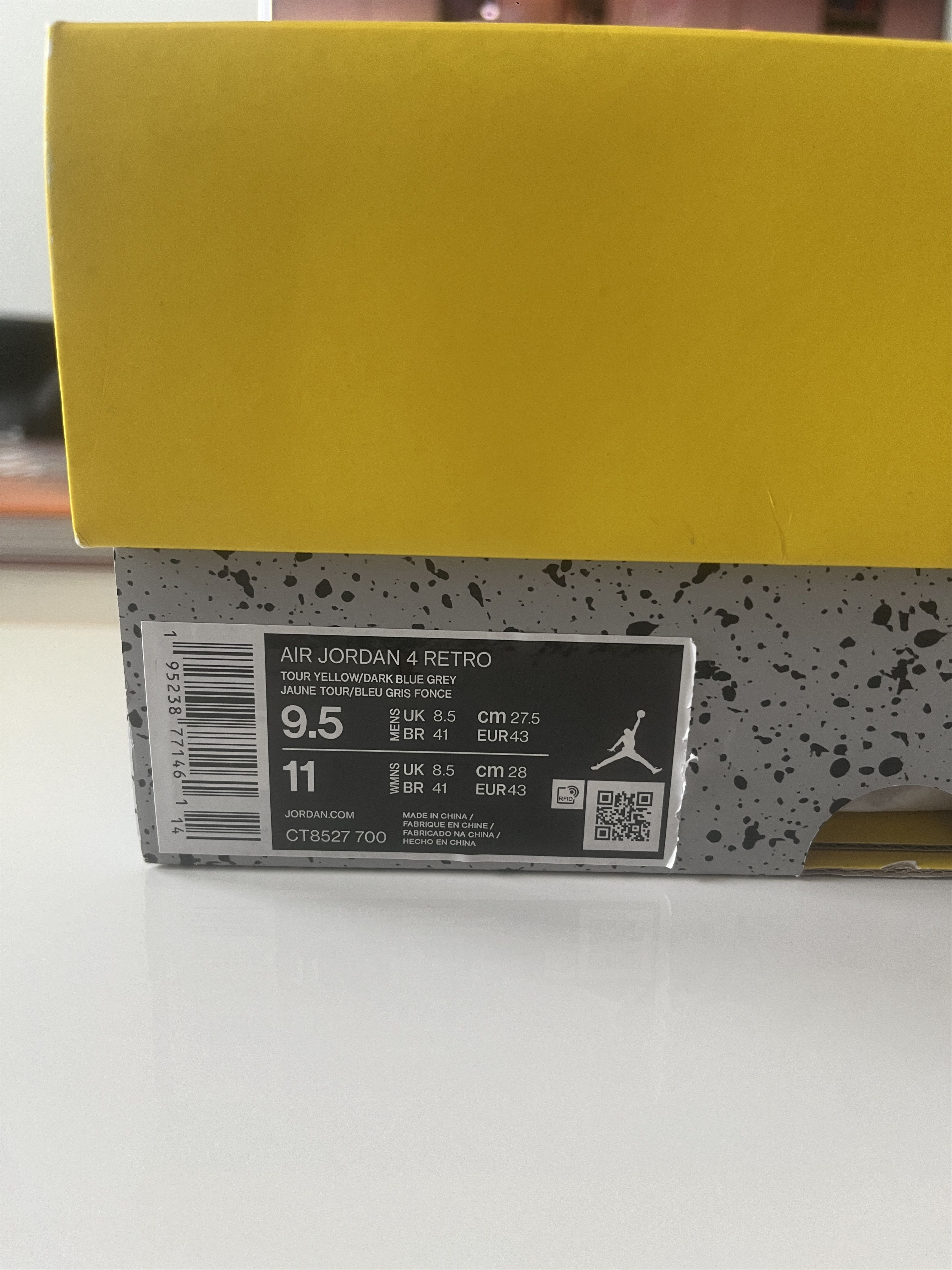 Jordan Brand × Nike Air Jordan 4 Lightning Size US 9.5 / EU 42-43 - 6 Thumbnail
