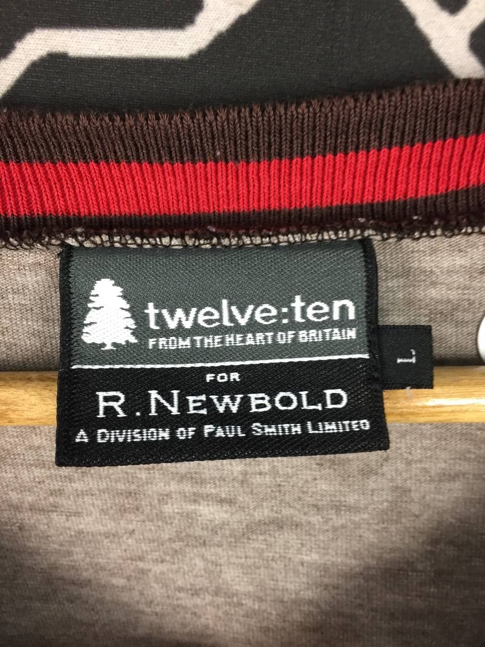 R.Newbold twelve:ten R.Newbold Paul Smith Lust V-Neck Tee Size US L / EU 52-54 / 3 - 10 Thumbnail