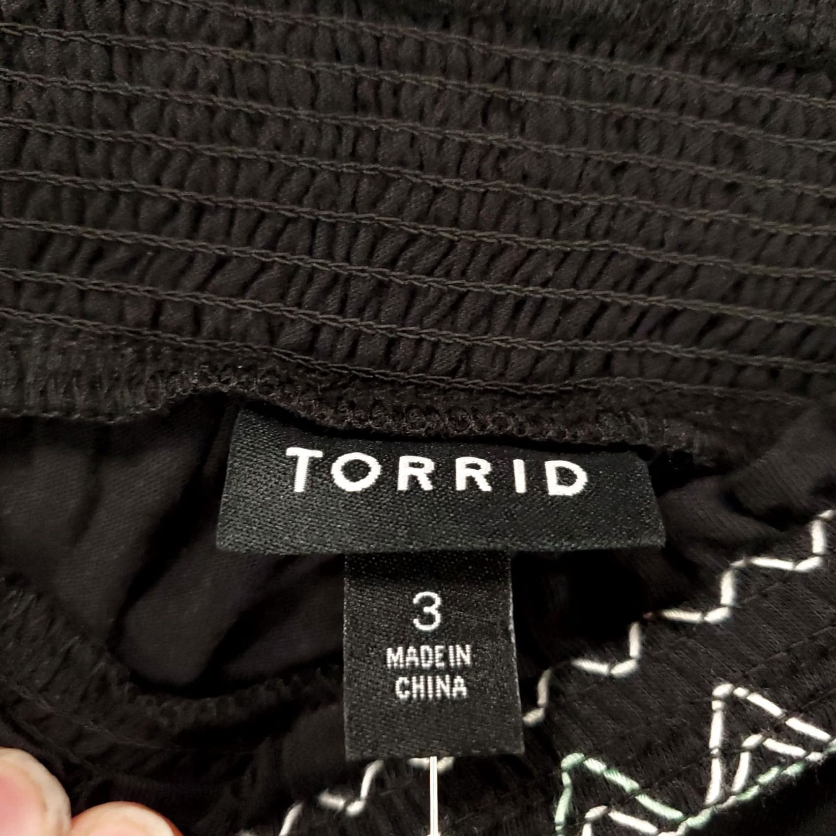 Torrid Torrid Blouse Off The Shoulder Embroidered 3X Black Womens NWT Tiny Final No Restock Size XXL / US 16-18 / IT 52-54 - 5 Thumbnail