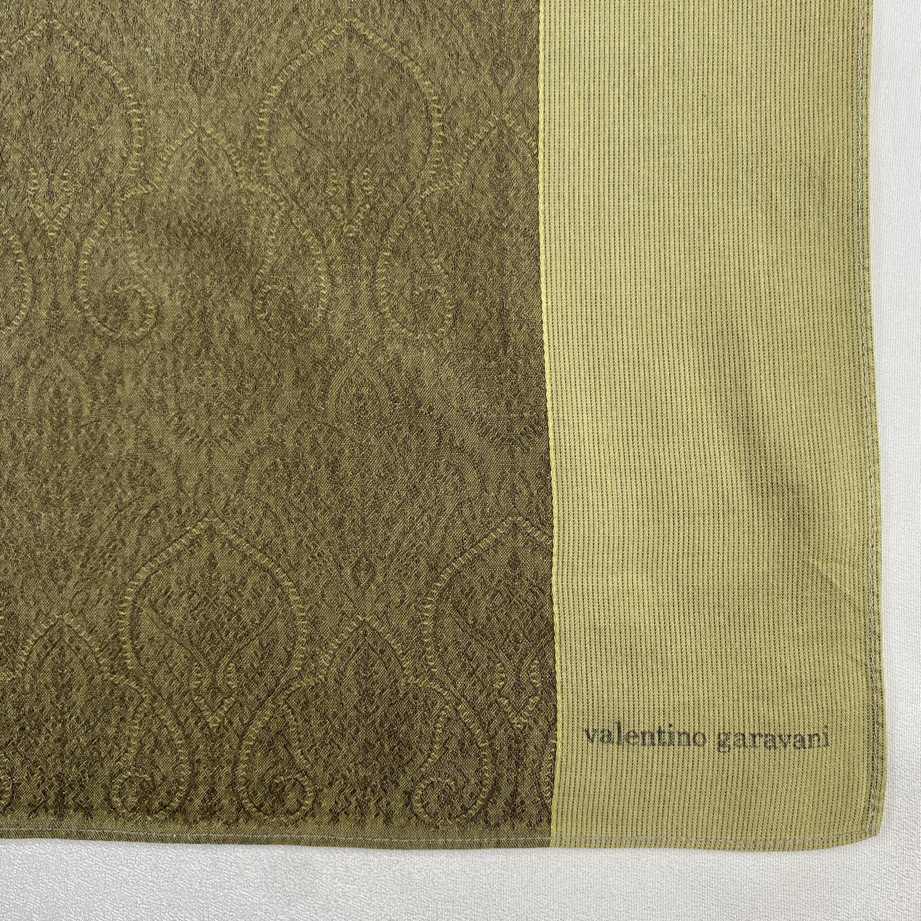 Valentino × Vintage Valentino Garavani Bandana/ Handkerchief / Neckerchief-P1291 Size ONE SIZE - 3 Thumbnail