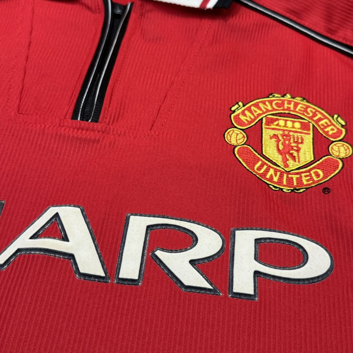 Umbro Manchester united 98/00 home shirt Size US M / EU 48-50 / 2 - 5 Thumbnail