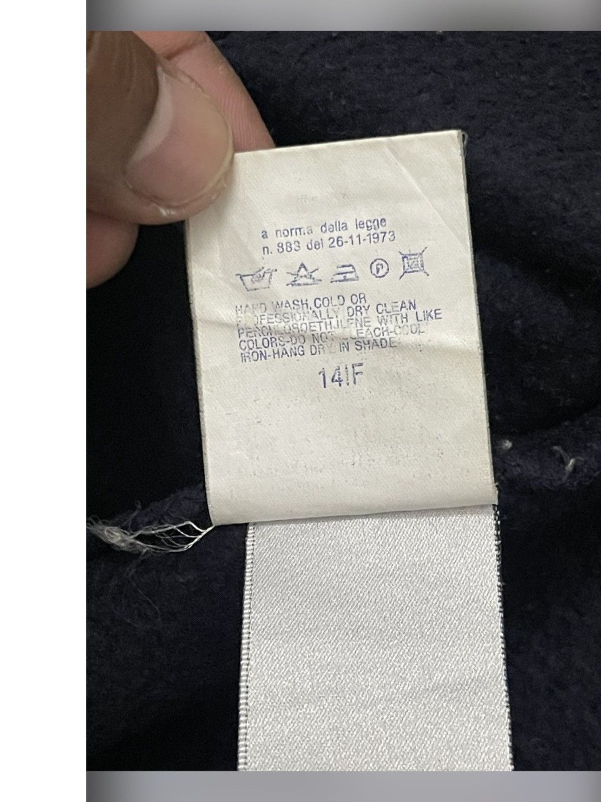 Versace Vintage Versace Jeans Couture Embroidered Logo Sweatshirt Size US M / EU 48-50 / 2 - 7 Thumbnail