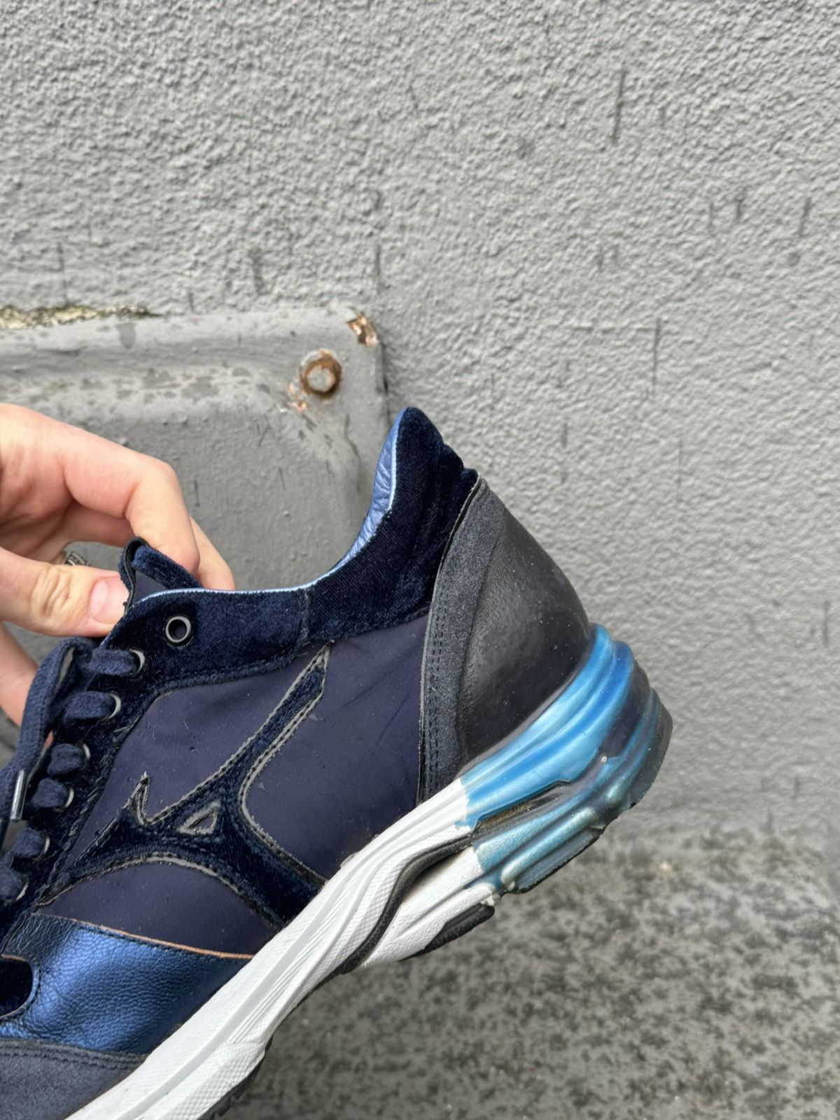 Japanese Brand × Mizuno Mizuno Wave Sirius Velour Purple Size US 11.5 / EU 44-45 - 6 Thumbnail