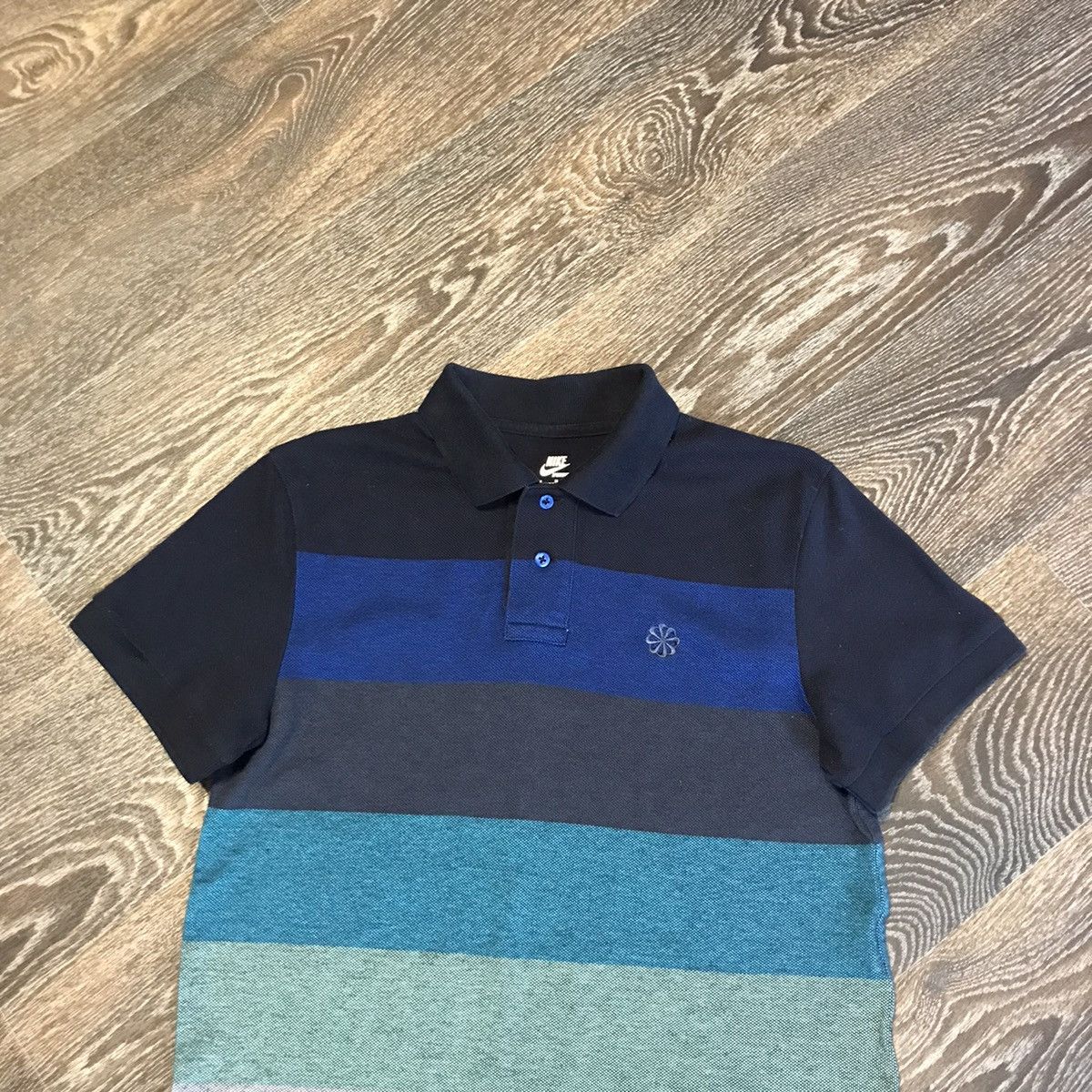 Nike × Vintage Nike vintage polo mens size S/M tee Size US M / EU 48-50 / 2 - 2 Thumbnail