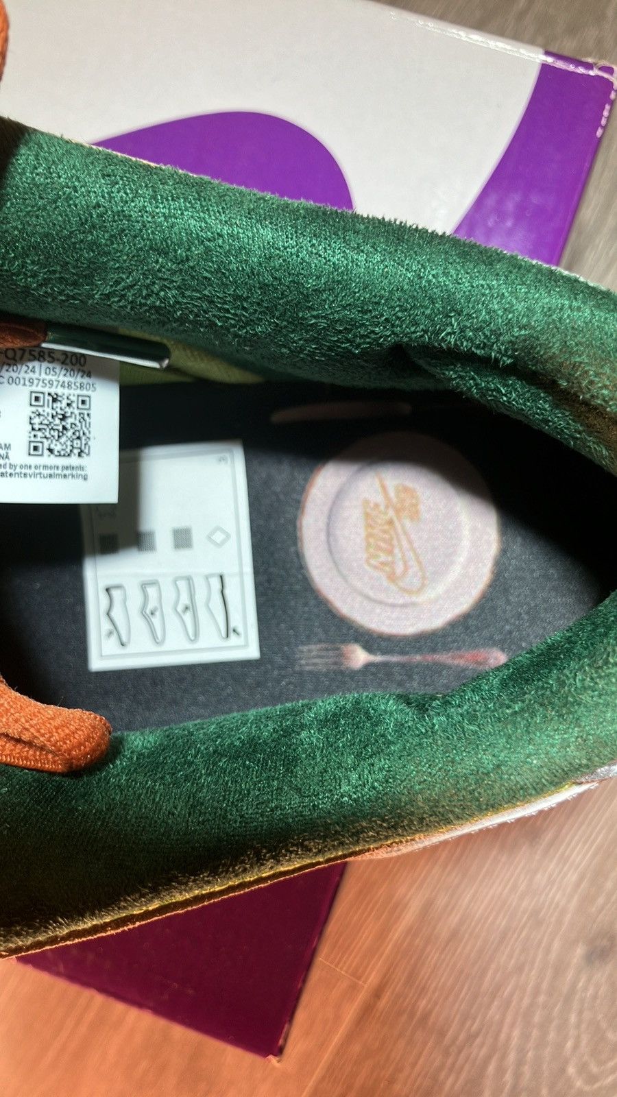 Nike NIKE SB DUNK LOW “ESCARGOT” Size US 10.5 / EU 43-44 - 9 Thumbnail